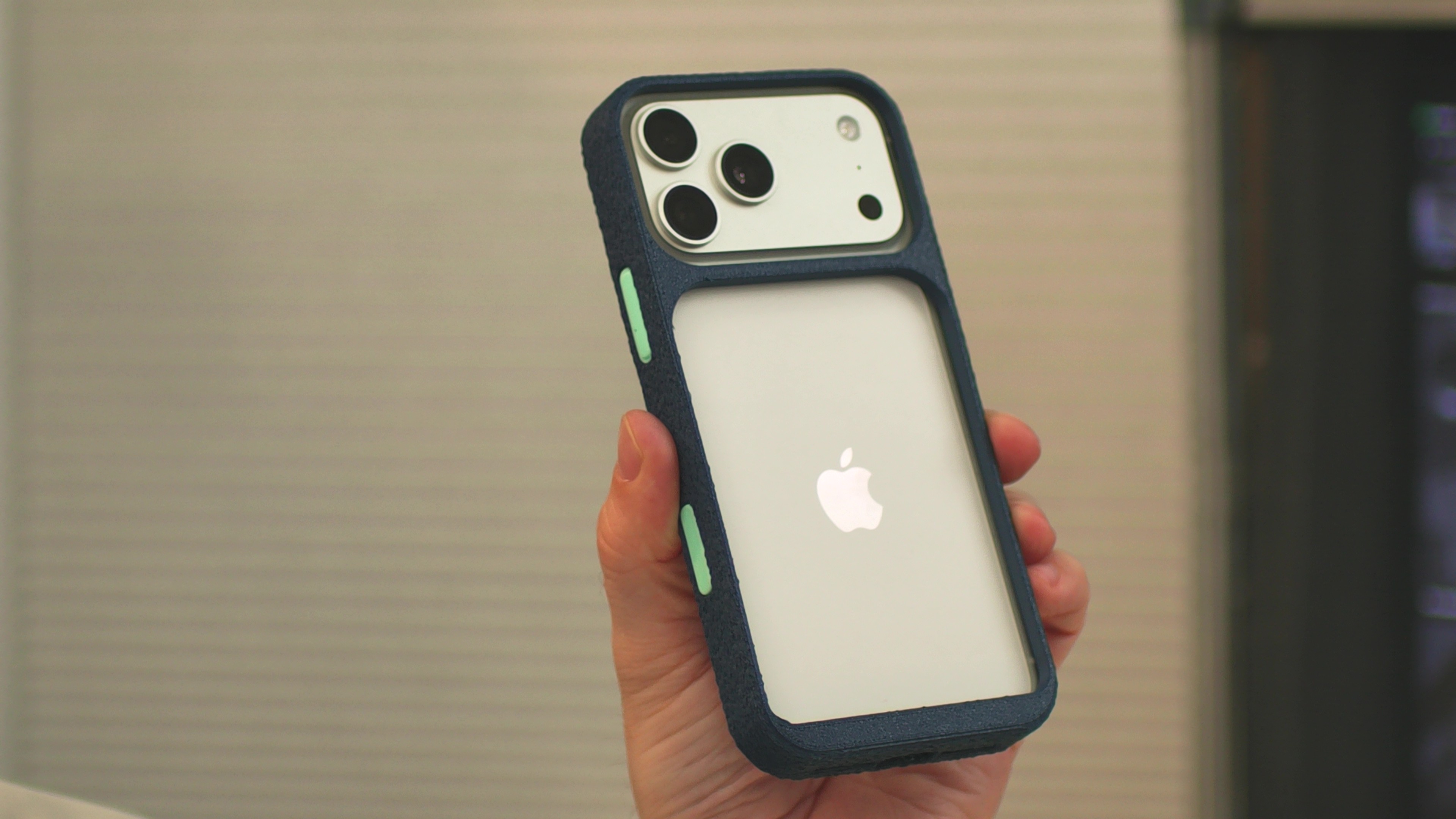 iPhone 17 Pro Max Dual-Material Bumper Case (NO IDEX VERSION)