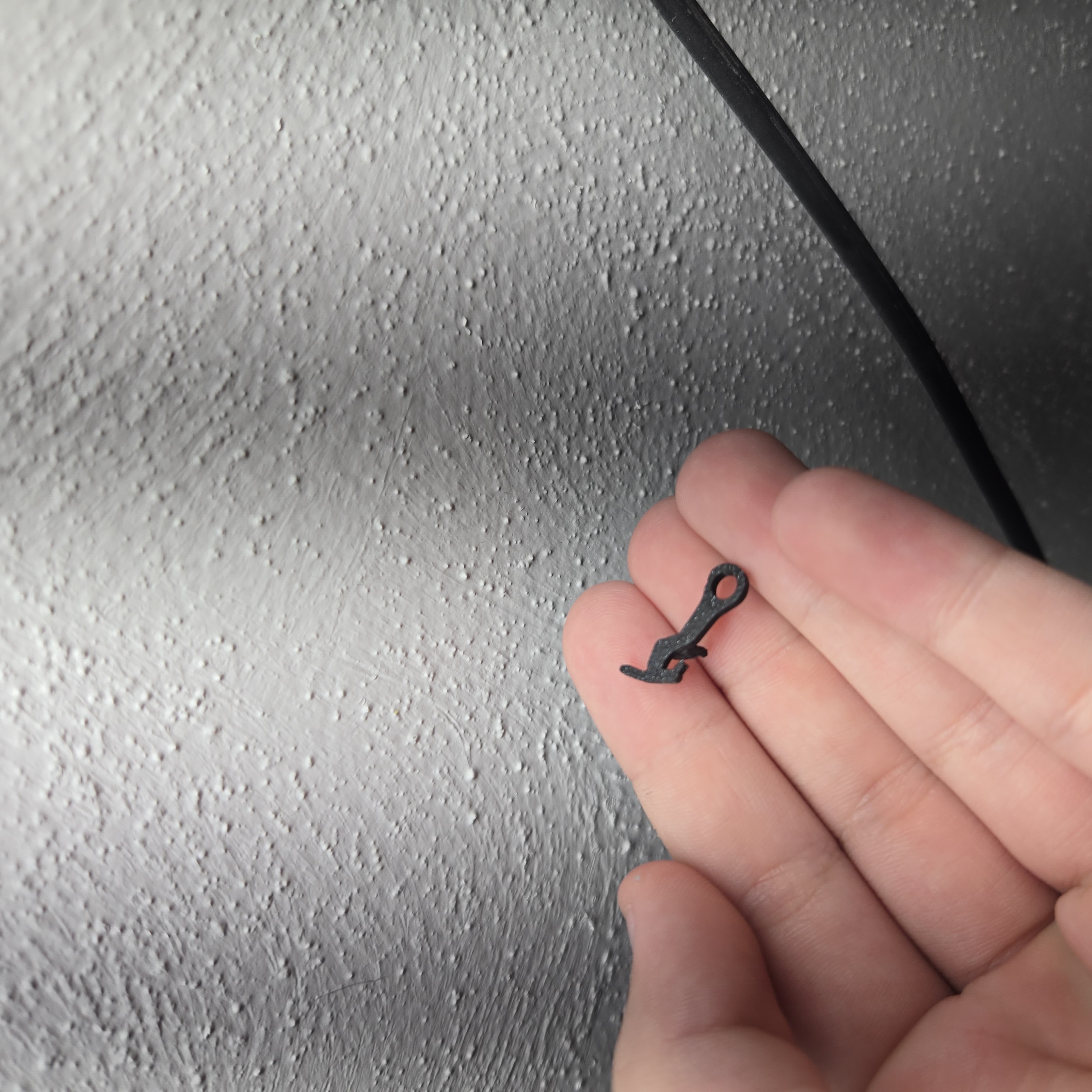 Ho scale train coupler