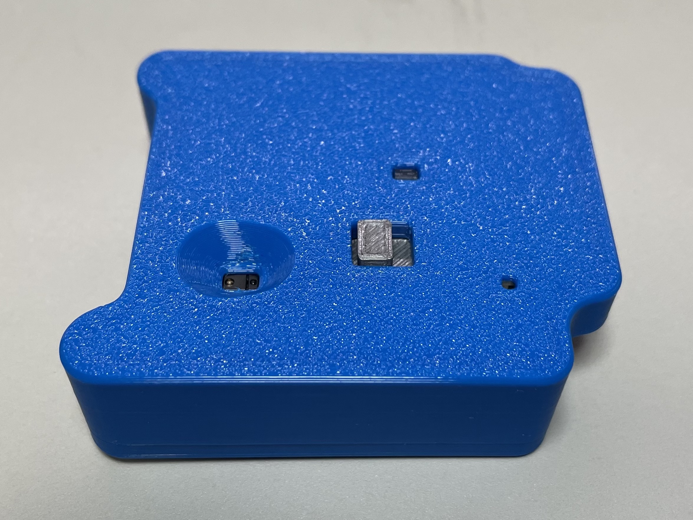 Gesture-Sensing Page Turner