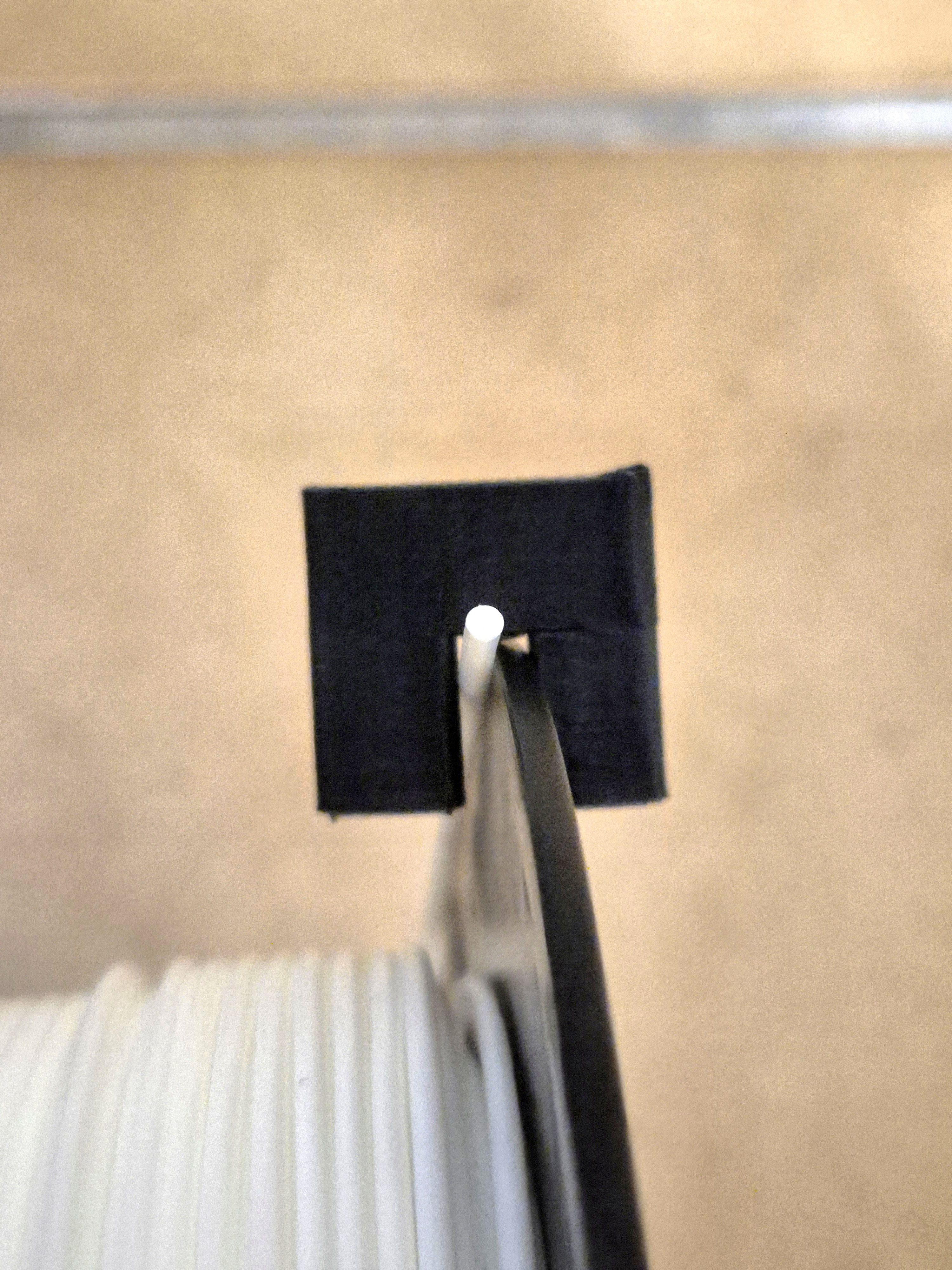 Filament Clip less than 1gramm (for 1.75mm) (Distance 0.4mm)