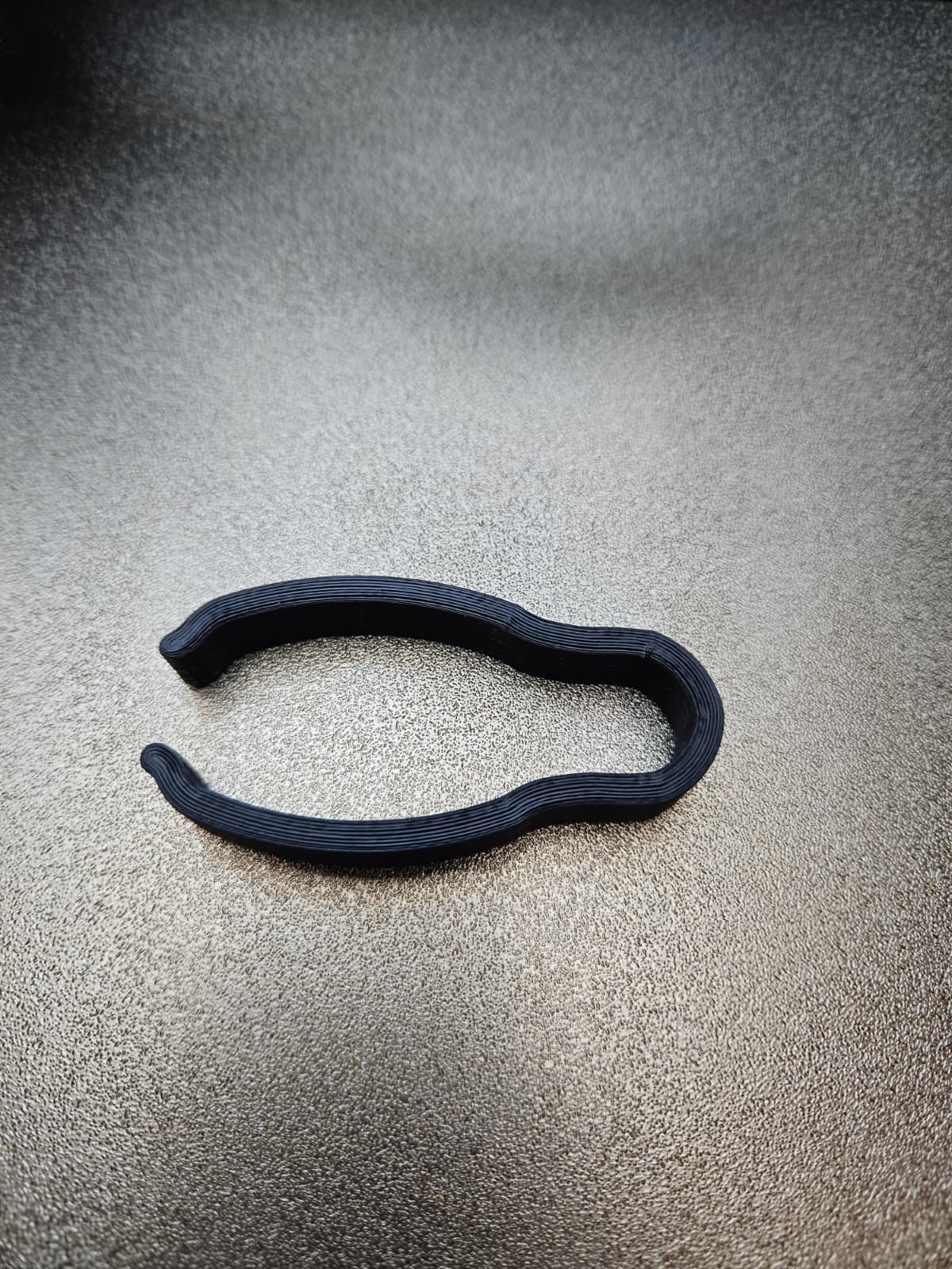 Innox IVA MON-07 / Millenium Desktop Monitor Stand DM3 cable clip — miniatura 5