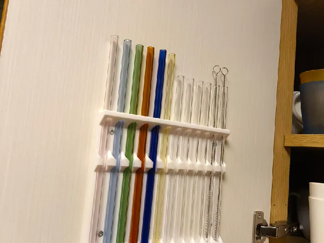 Glass straw holder