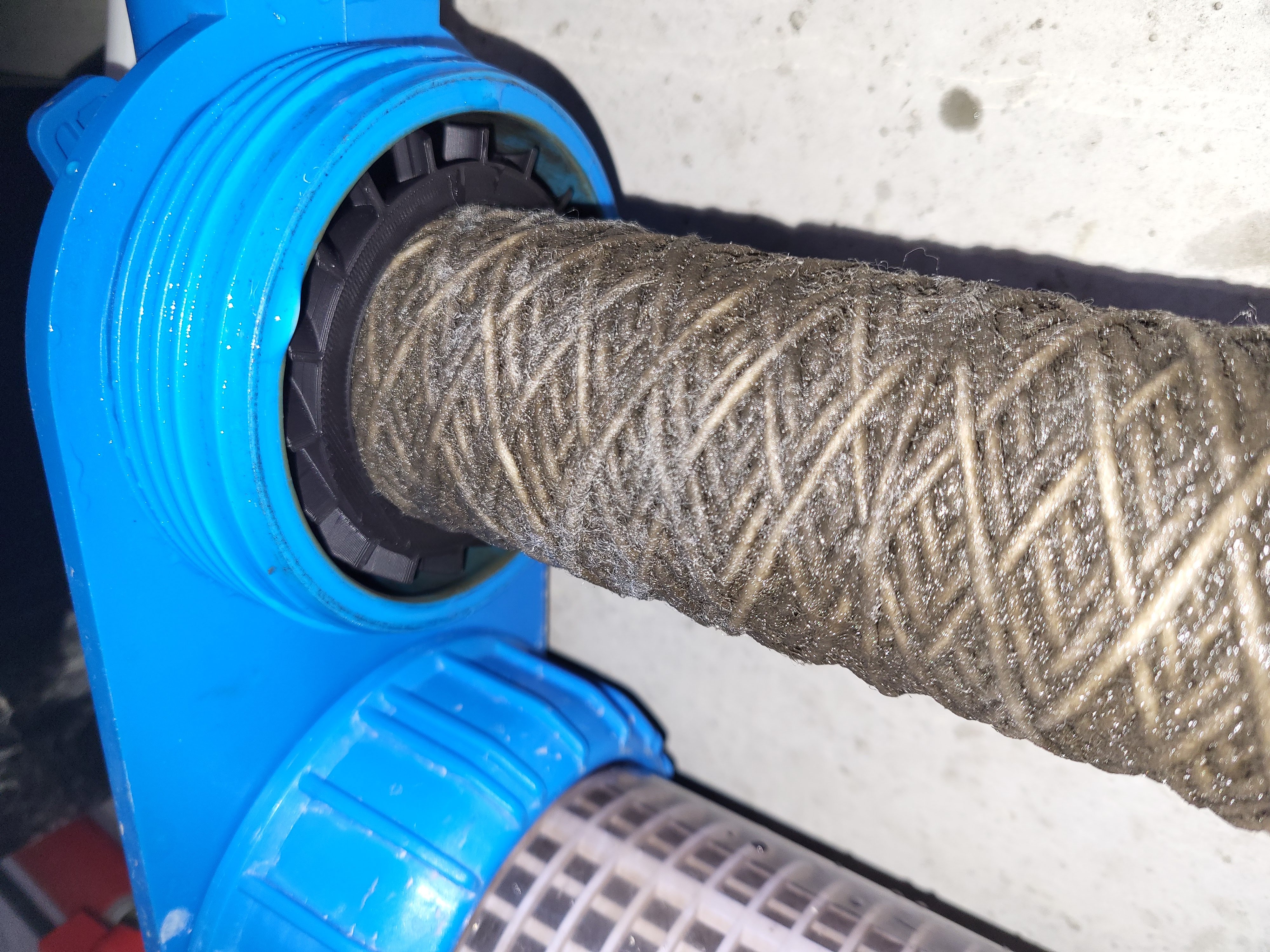 Rainwater filter vortex