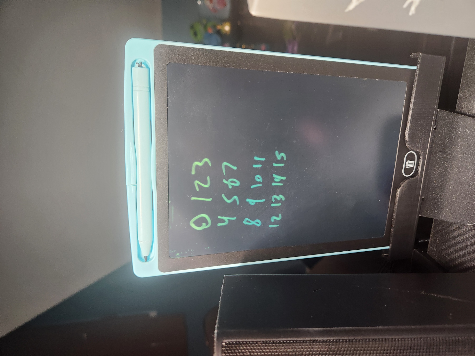 drawing pad stand for desk clamp