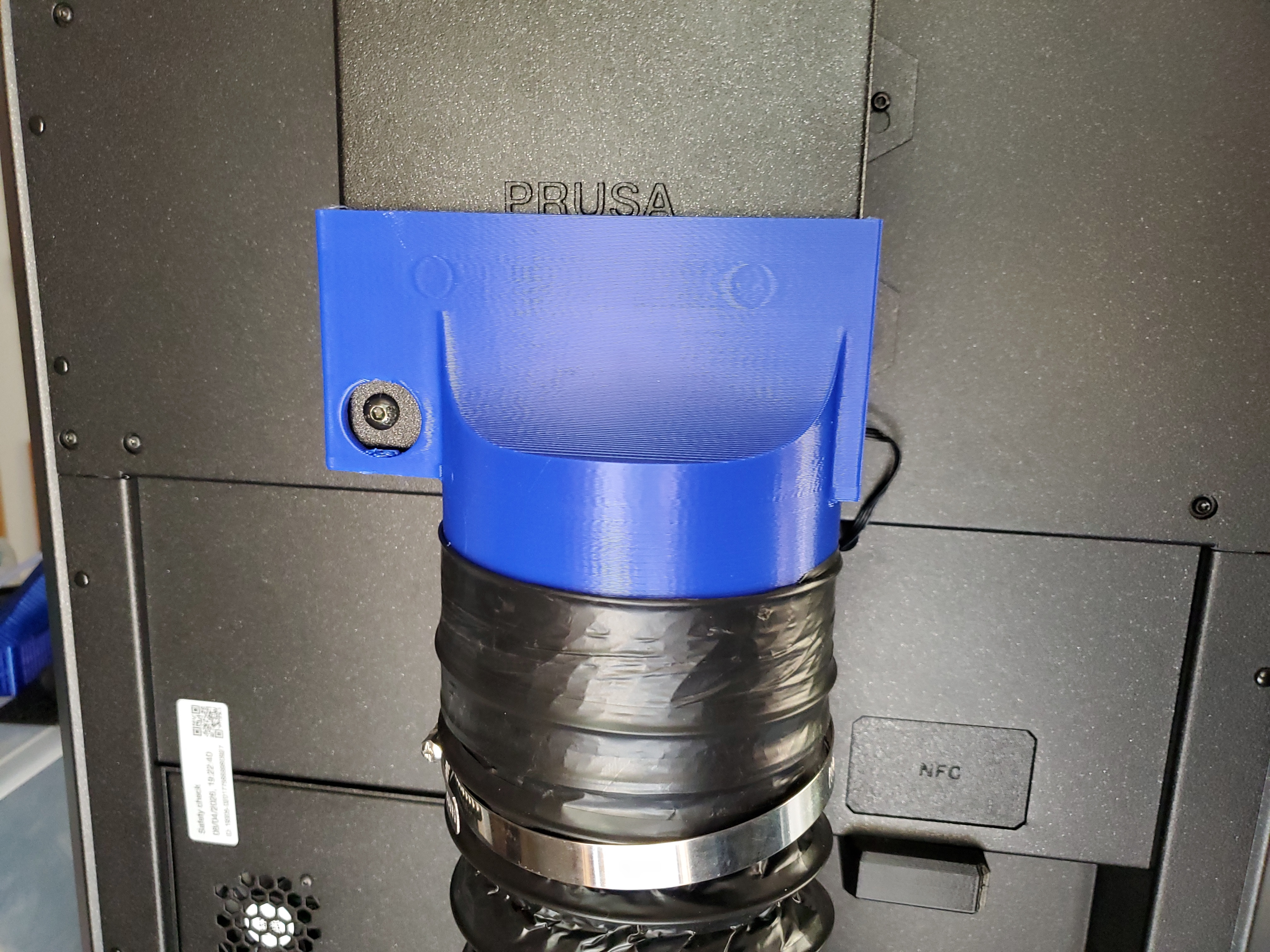 Core One Advanced Filtration Magnetic 100mm duct to window screen kit.