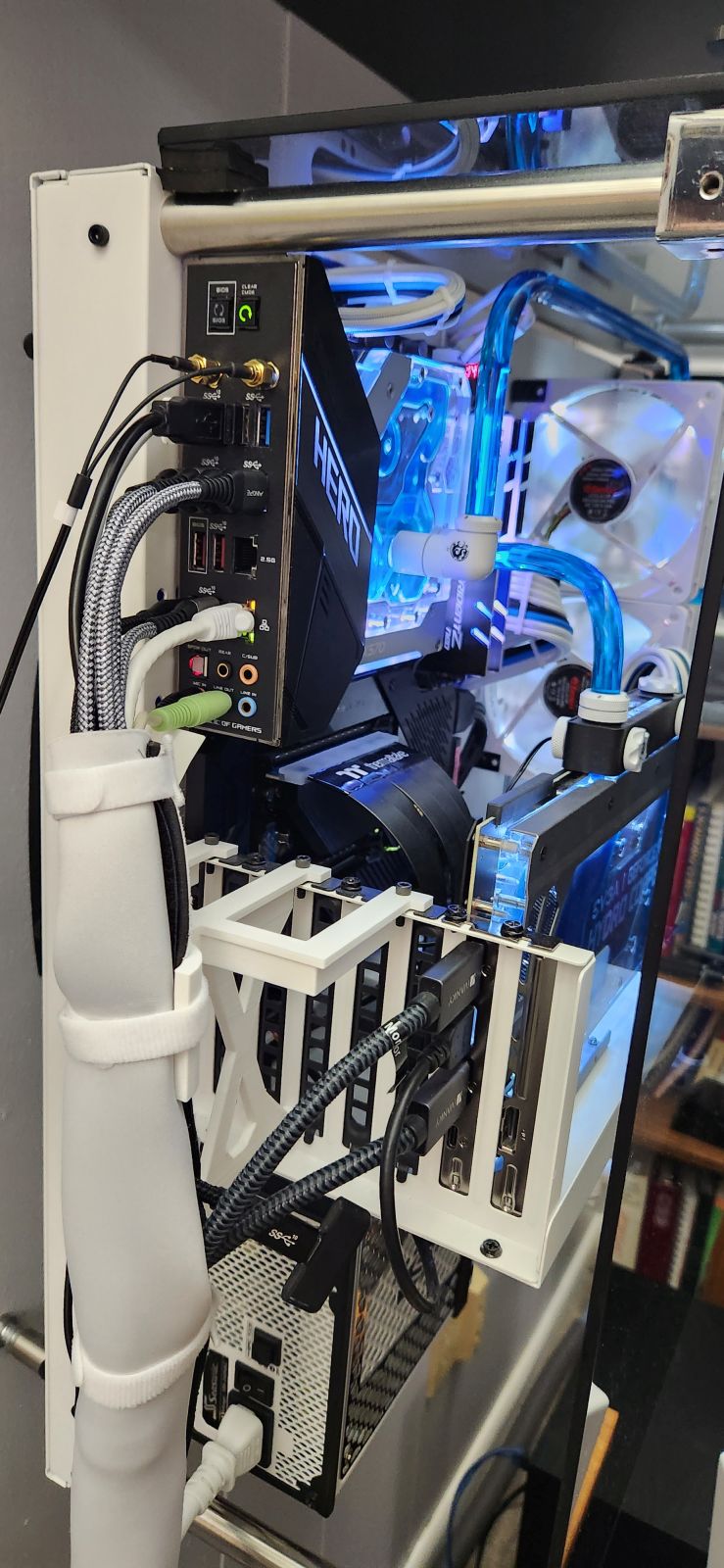 PC Cable Support