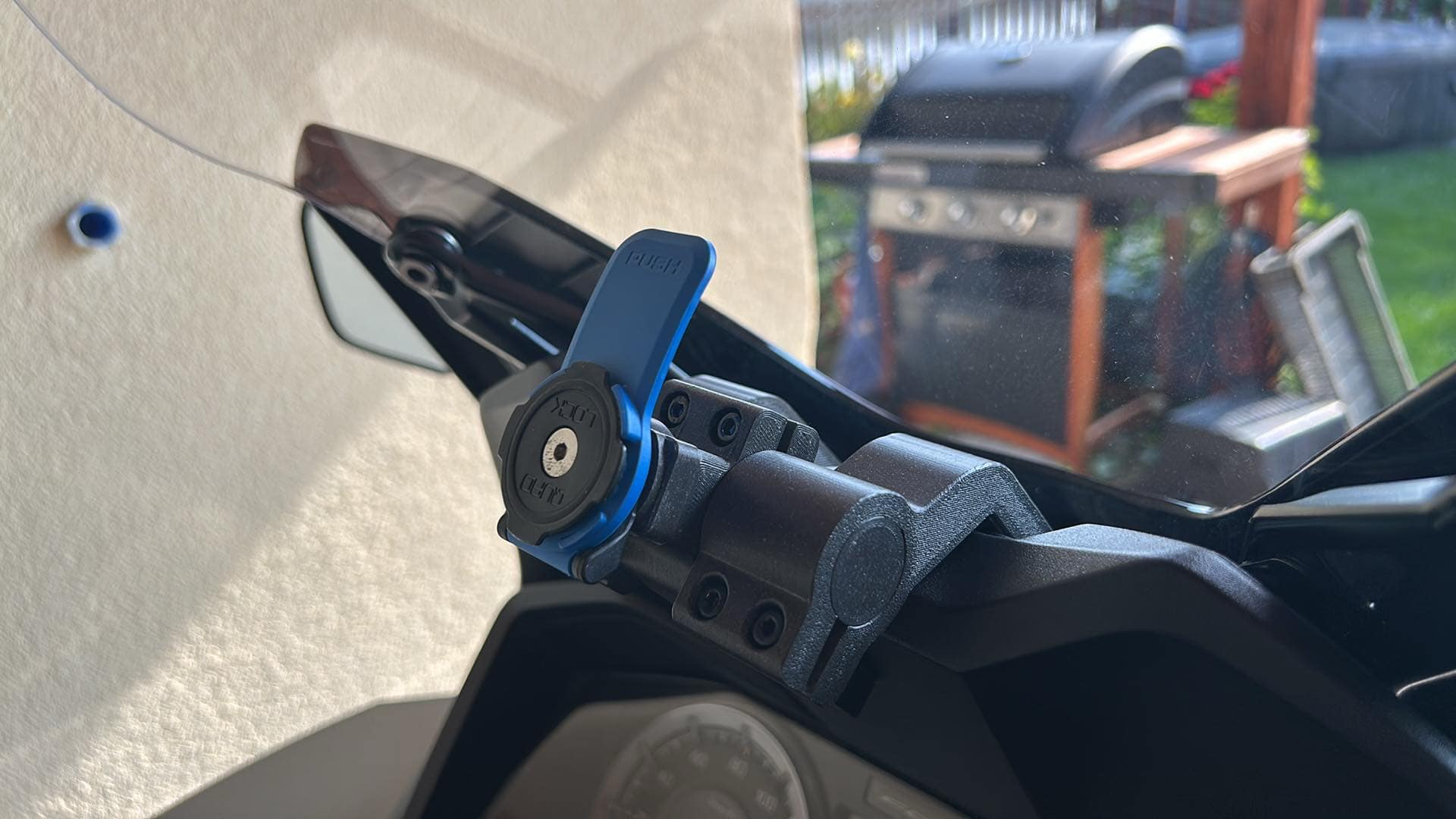 Honda_Forza_Phone_Holder_Quad Lock 3D model