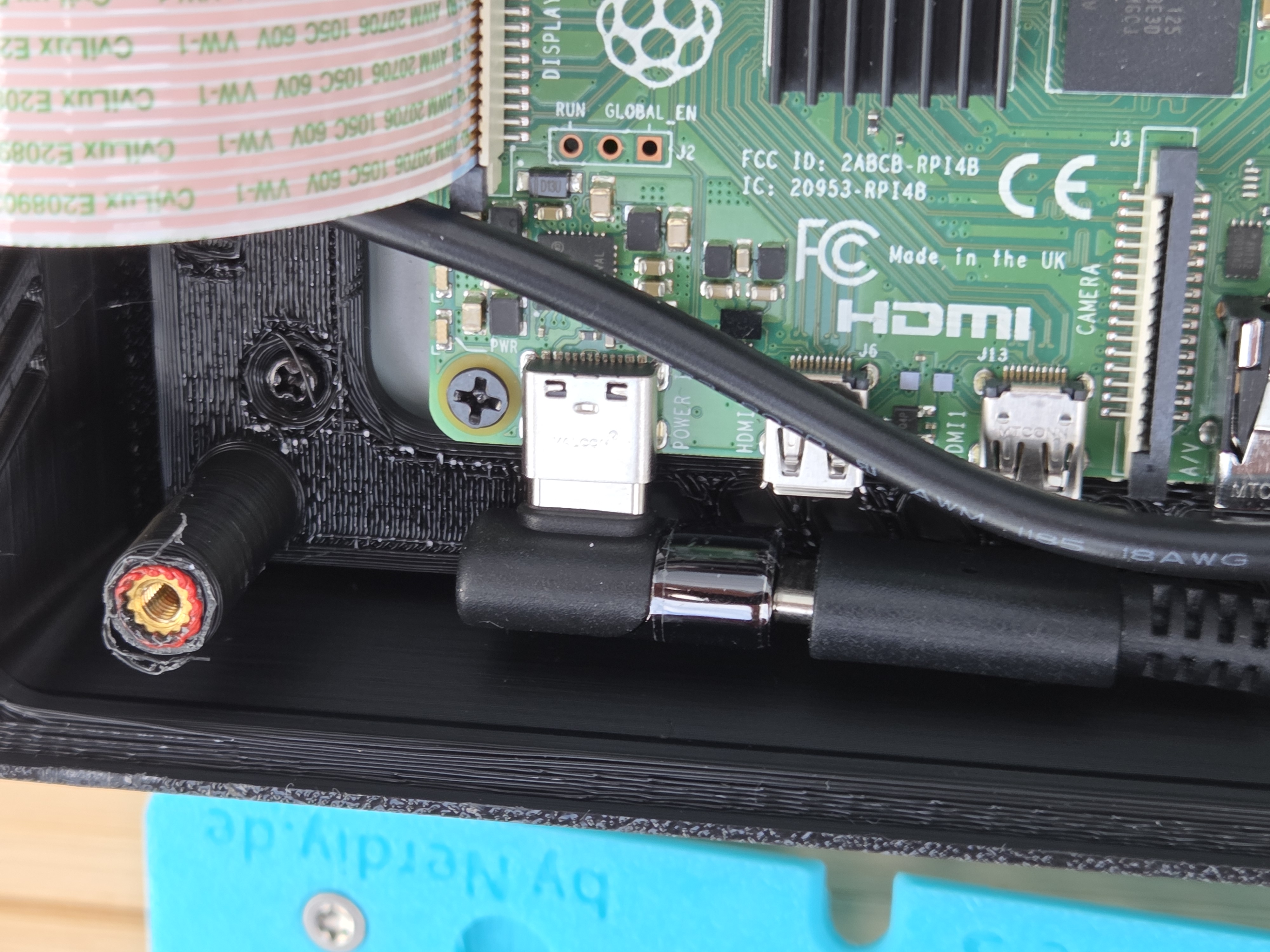 Raspberry Pi 5" Touch Display 2 Frame for RaspberryPi 4 - Horizontal - incl. Cutout - by Nerdiy.de — miniatura 10