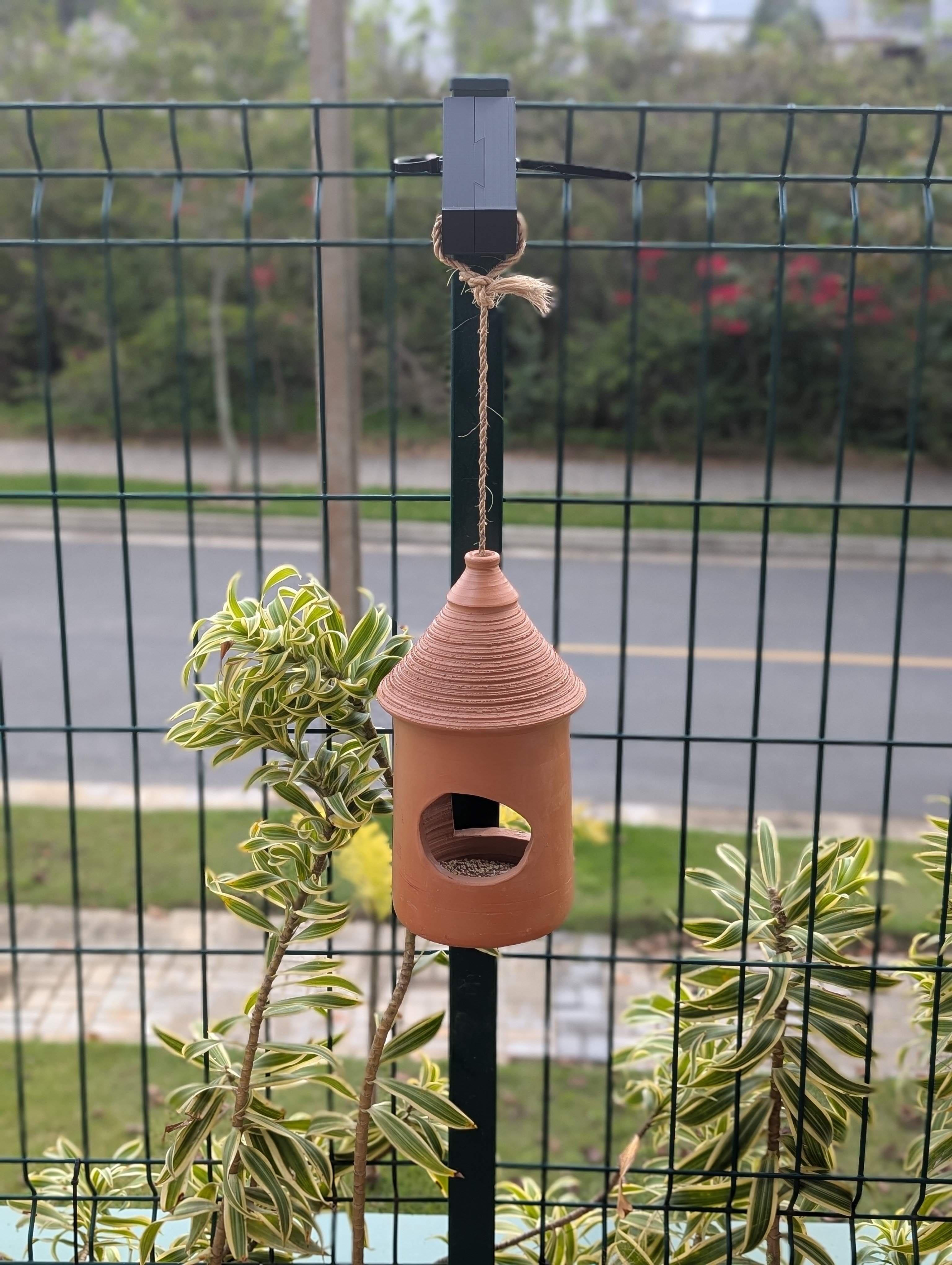 FencePost Bird Feeder Arm