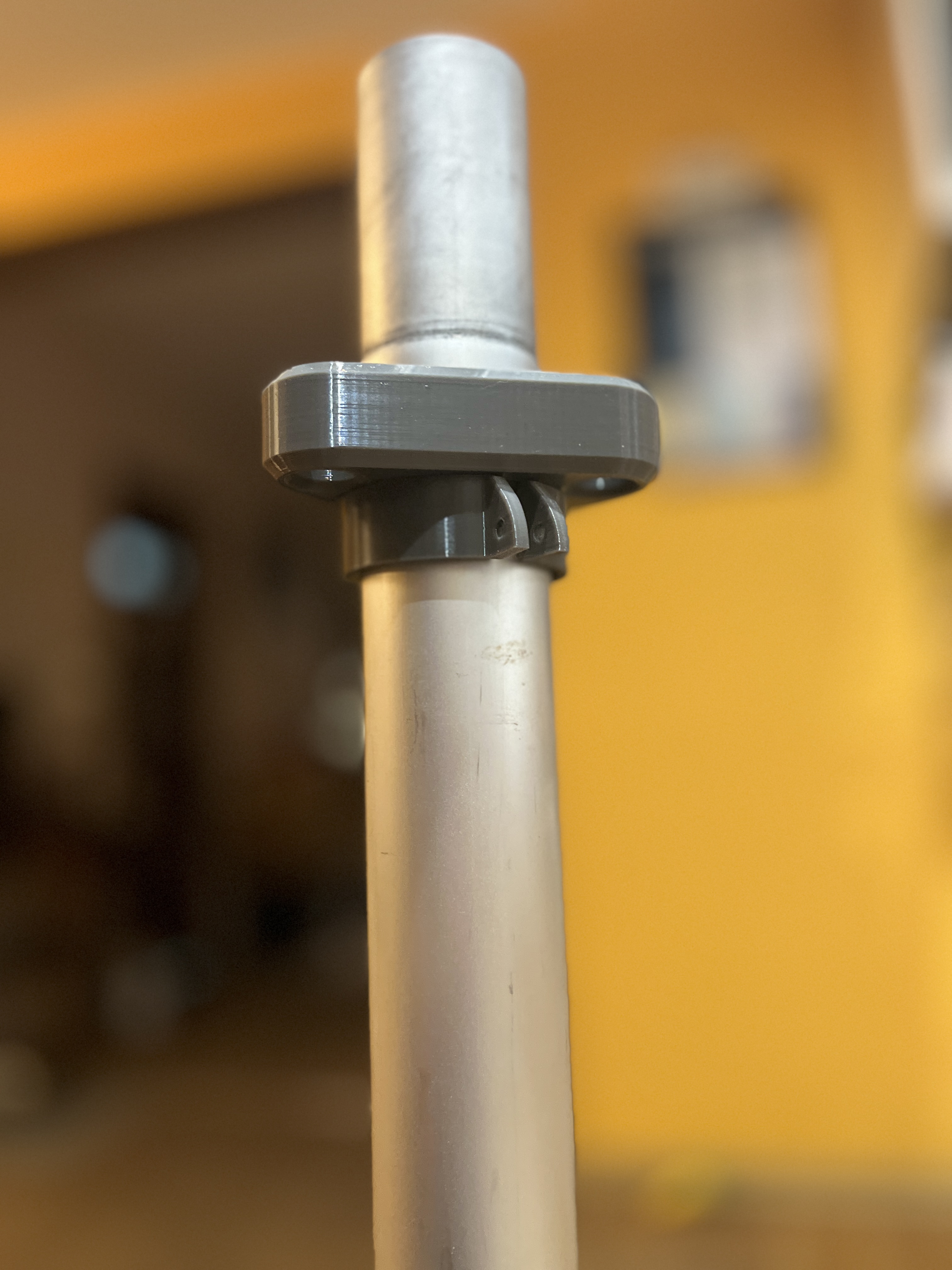 Guy wire attachment - lightweight, field antenna mast. — miniatura 4