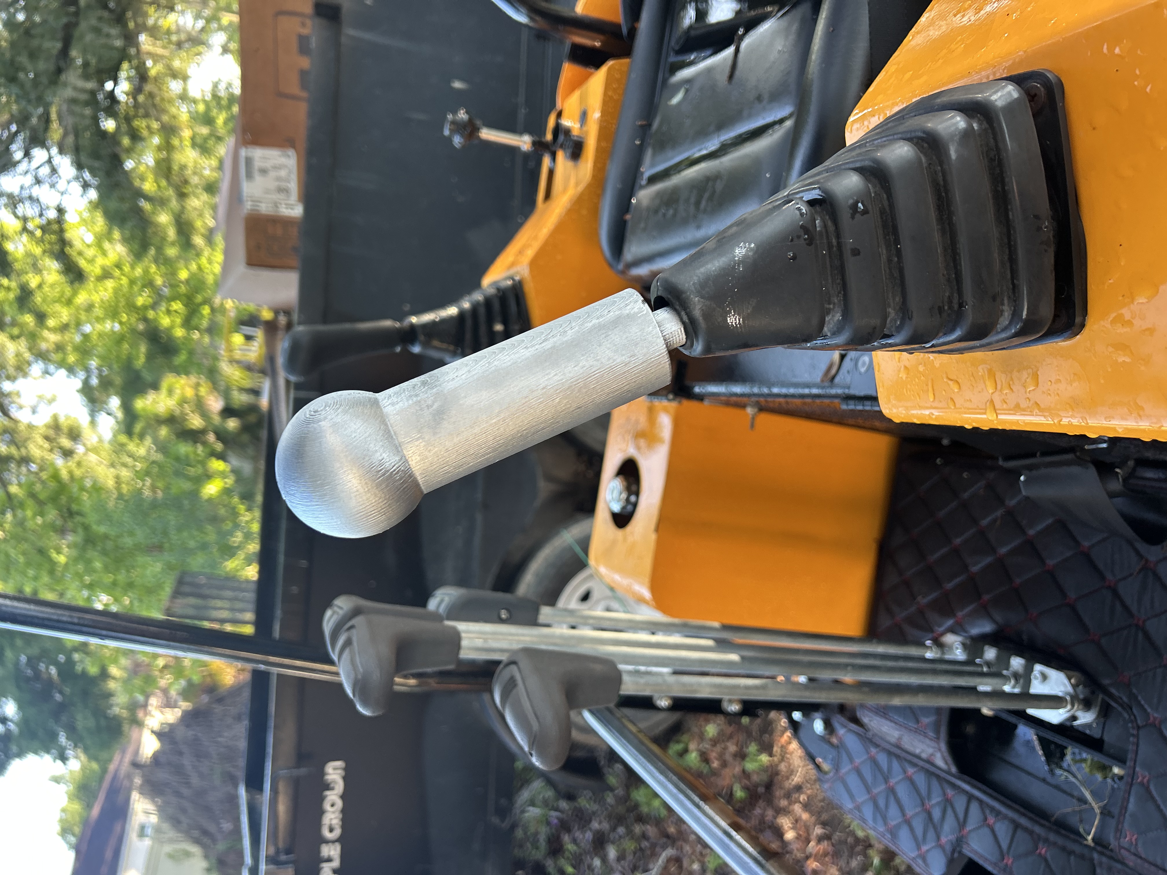 8-Ball handle