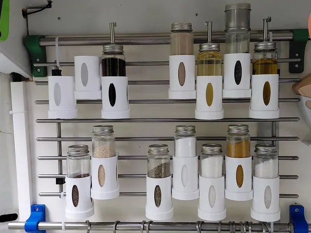 3D Printed Rattle-Free Spice Rack Holder for IKEA CITRONHAJ Jars & LÄMPLIG Trivet