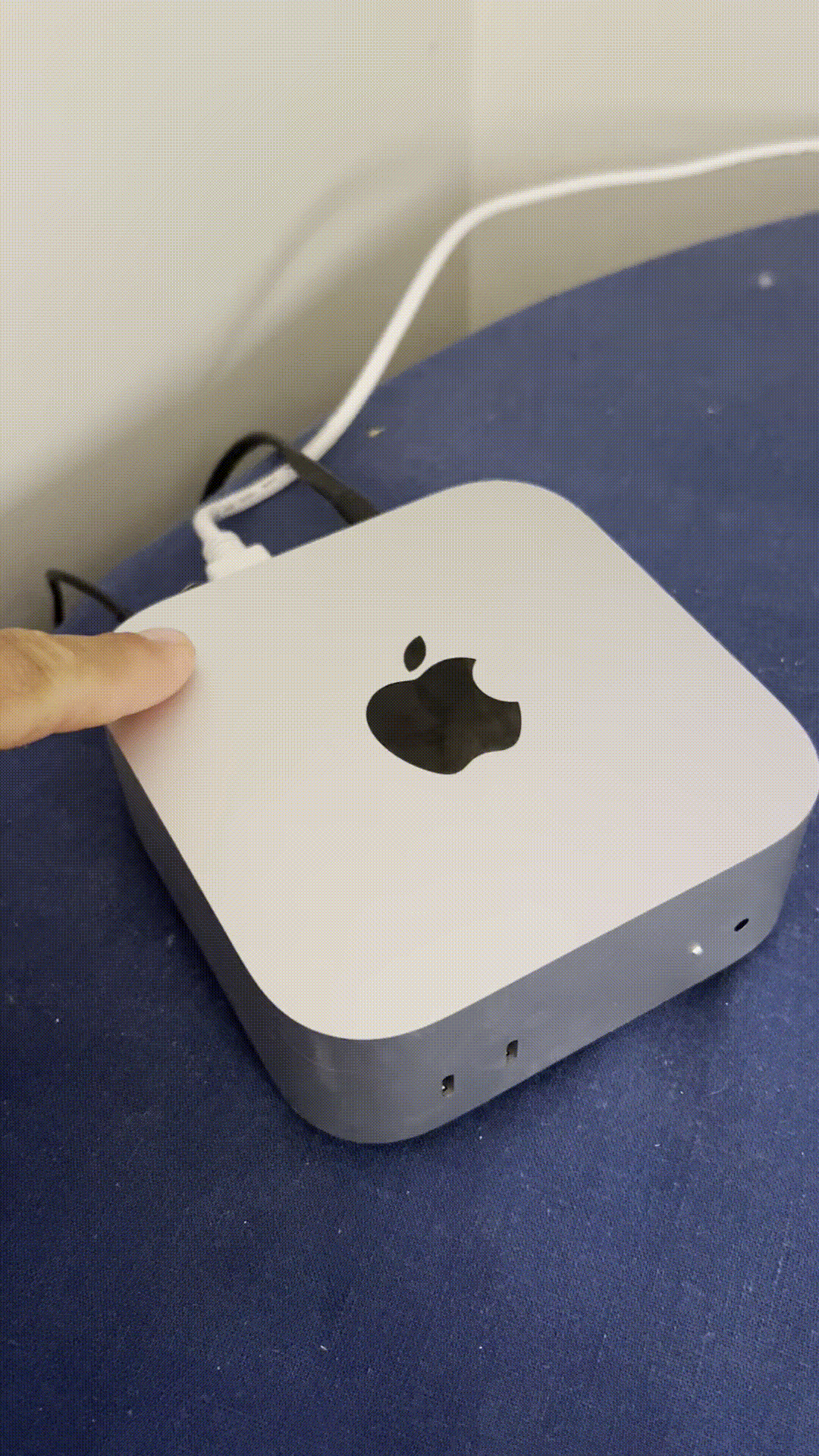 Miniatura 2 do modelo 3D Mac Mini M4 Invisible Power Button