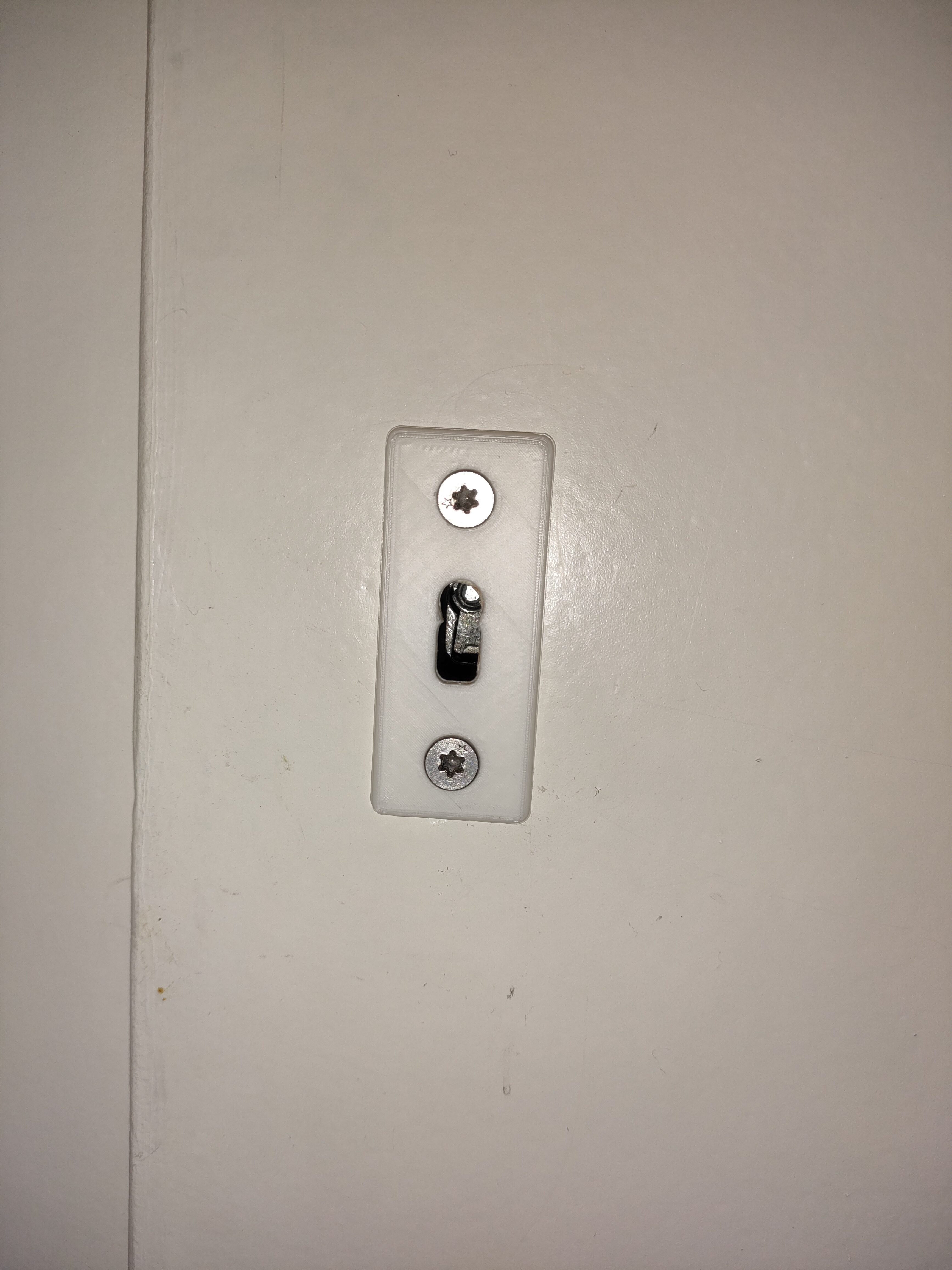 Small Door Fitting