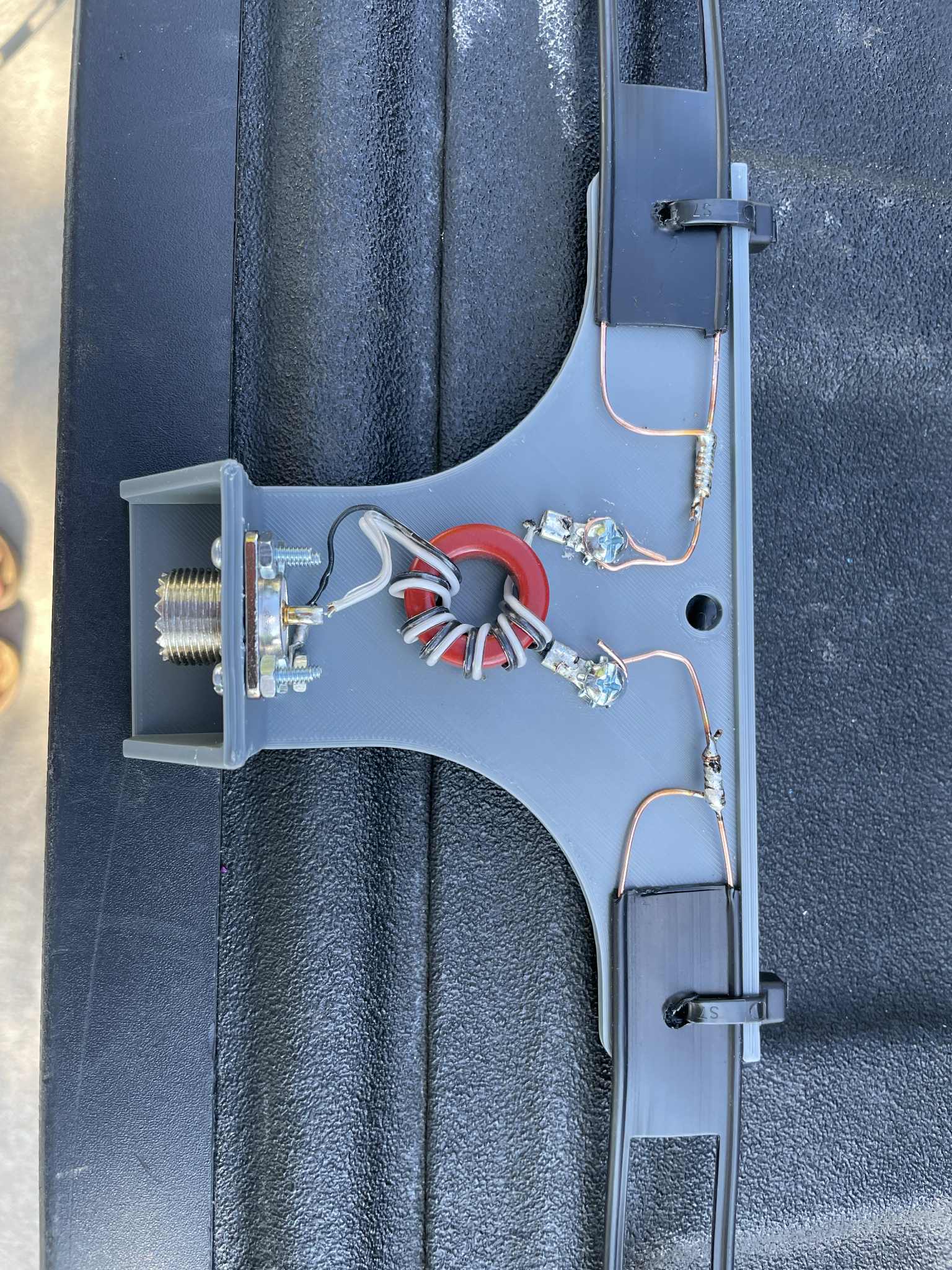 Ladder Line Dipole Center w/ SO-239