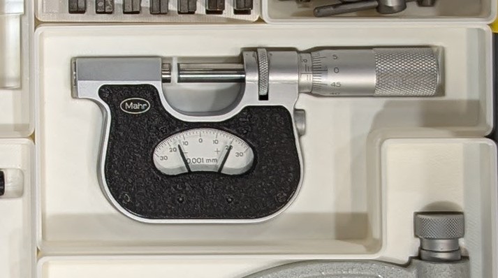 Mahr Indicating Micrometer 0-25mm Gridfinity Bin