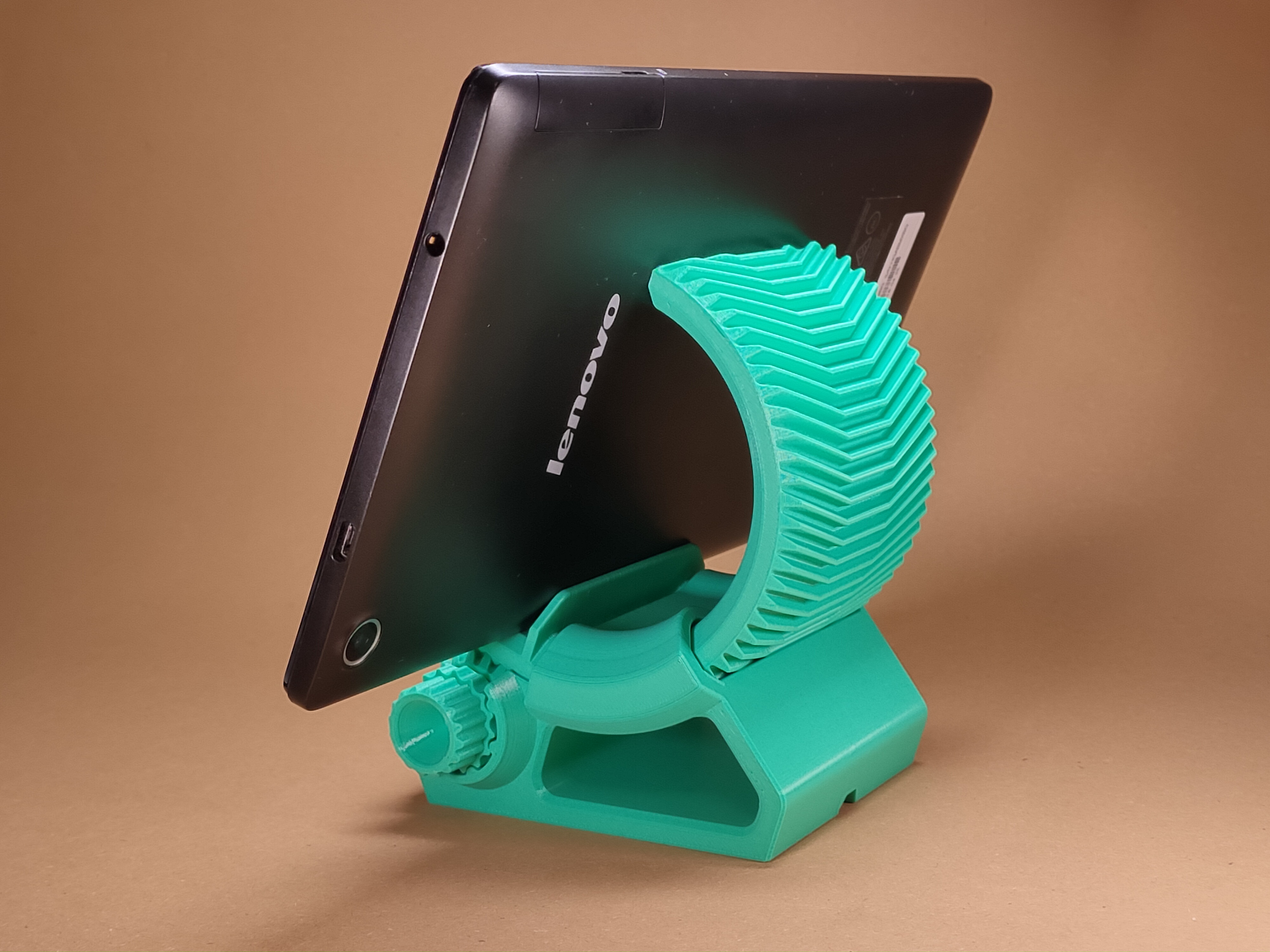 Miniatura 6 do modelo 3D Geared Phone stand 2