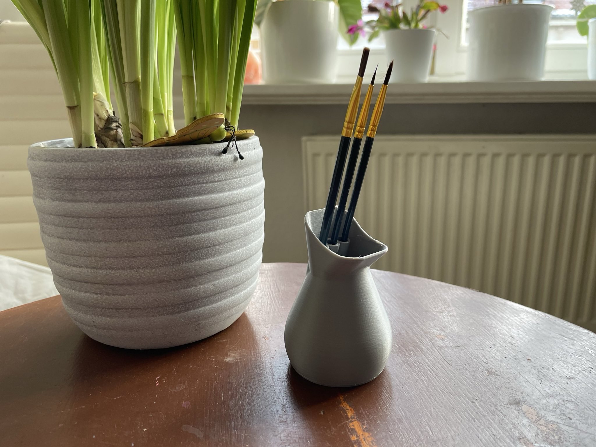 Paintbrush Holder Erlenmeyer Style