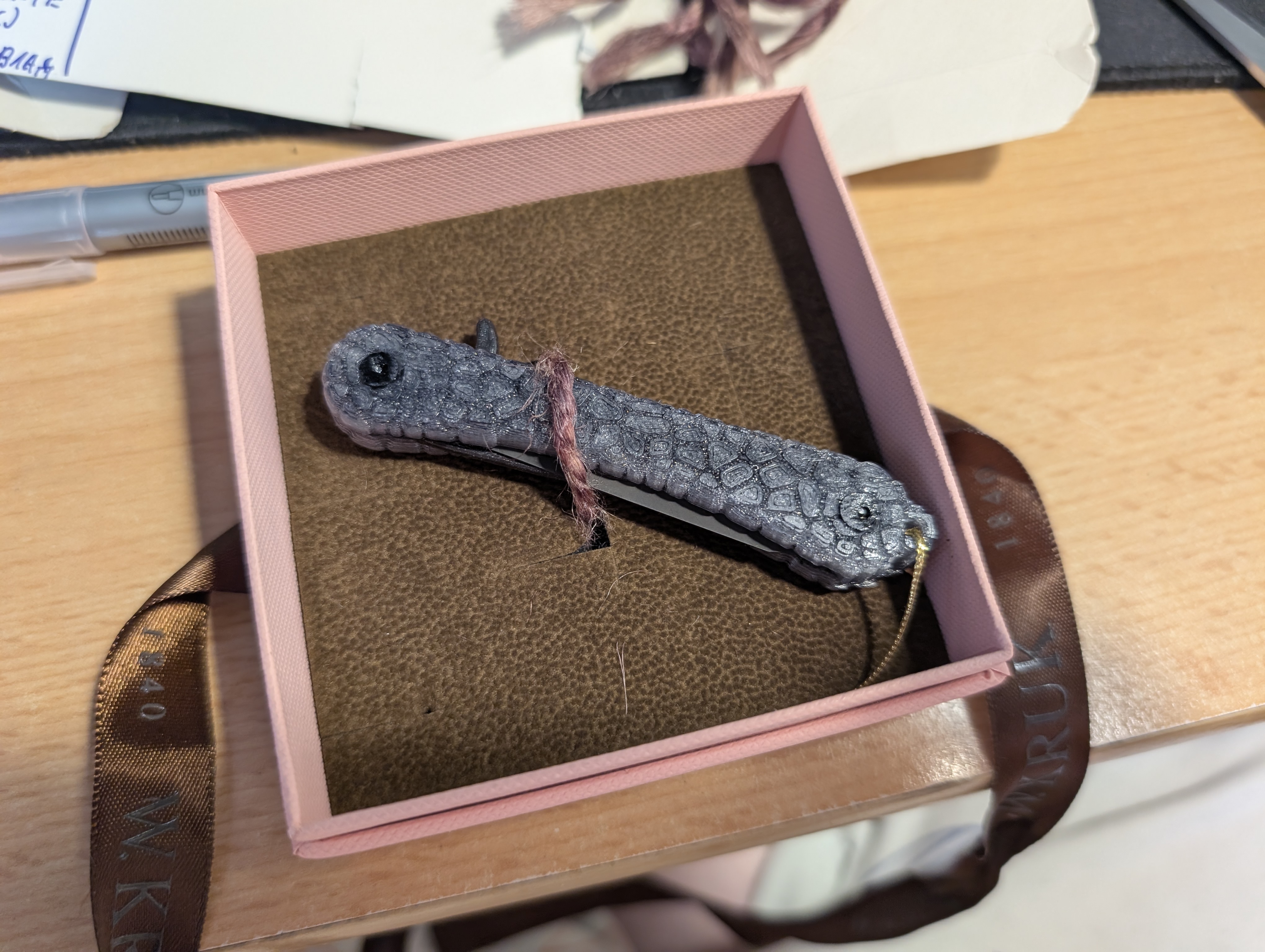 remix add texture | Pocket scalpel knife | folding scalpel knife