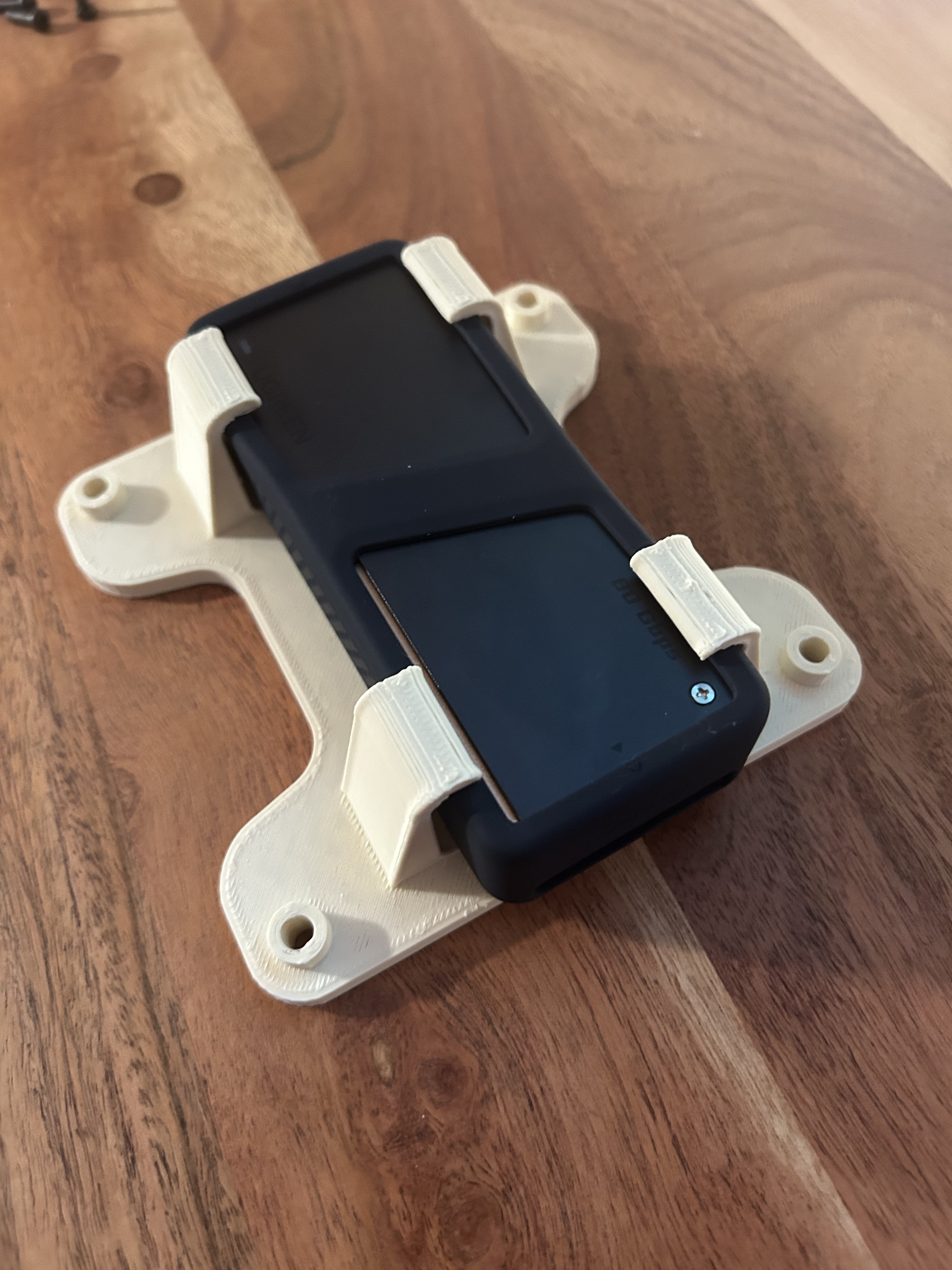 UGREEN M.2 NVMe SSD Case VESA Mount (Behind Monitor Mount)
