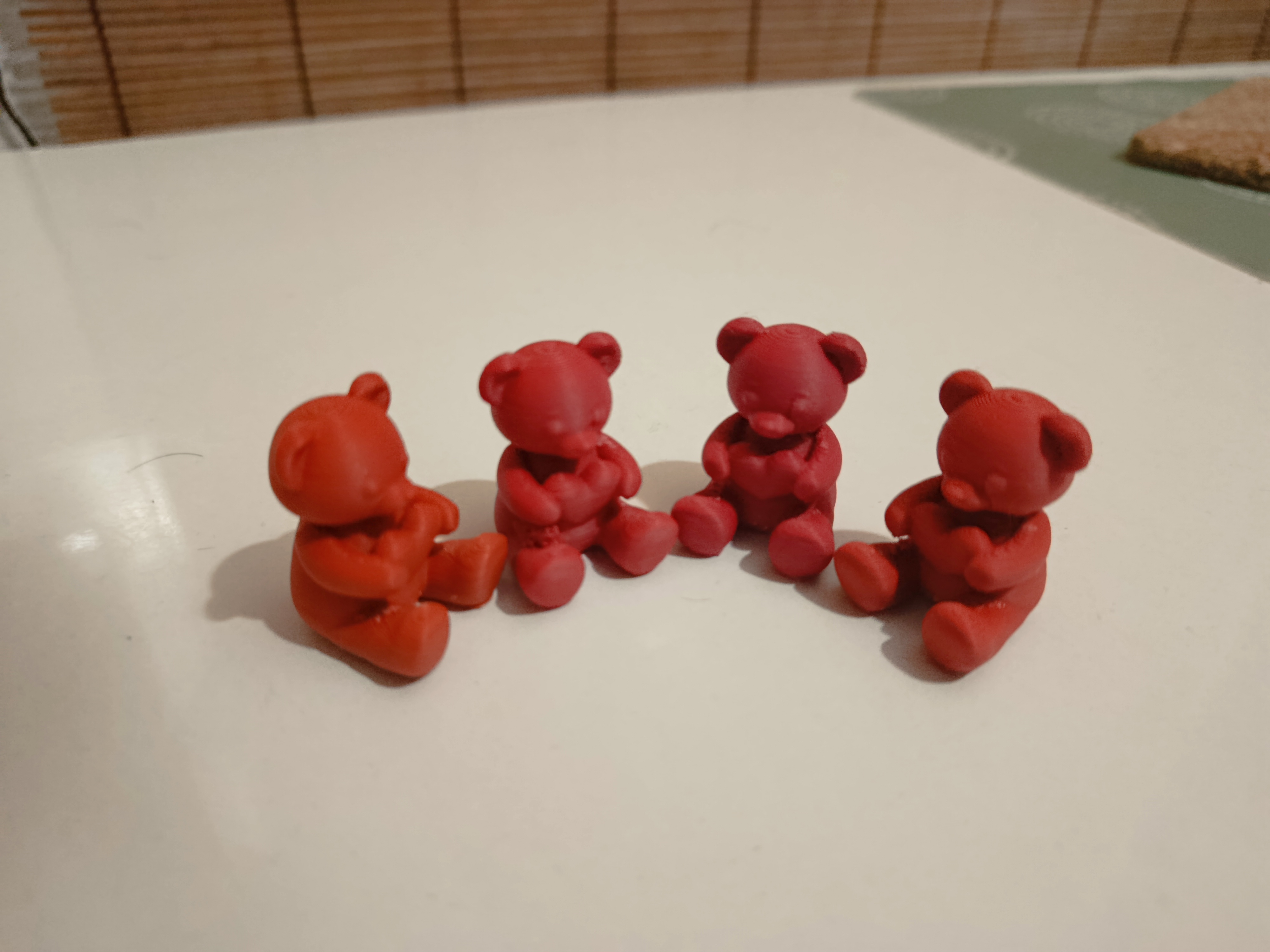 Cute teddy bear with heart