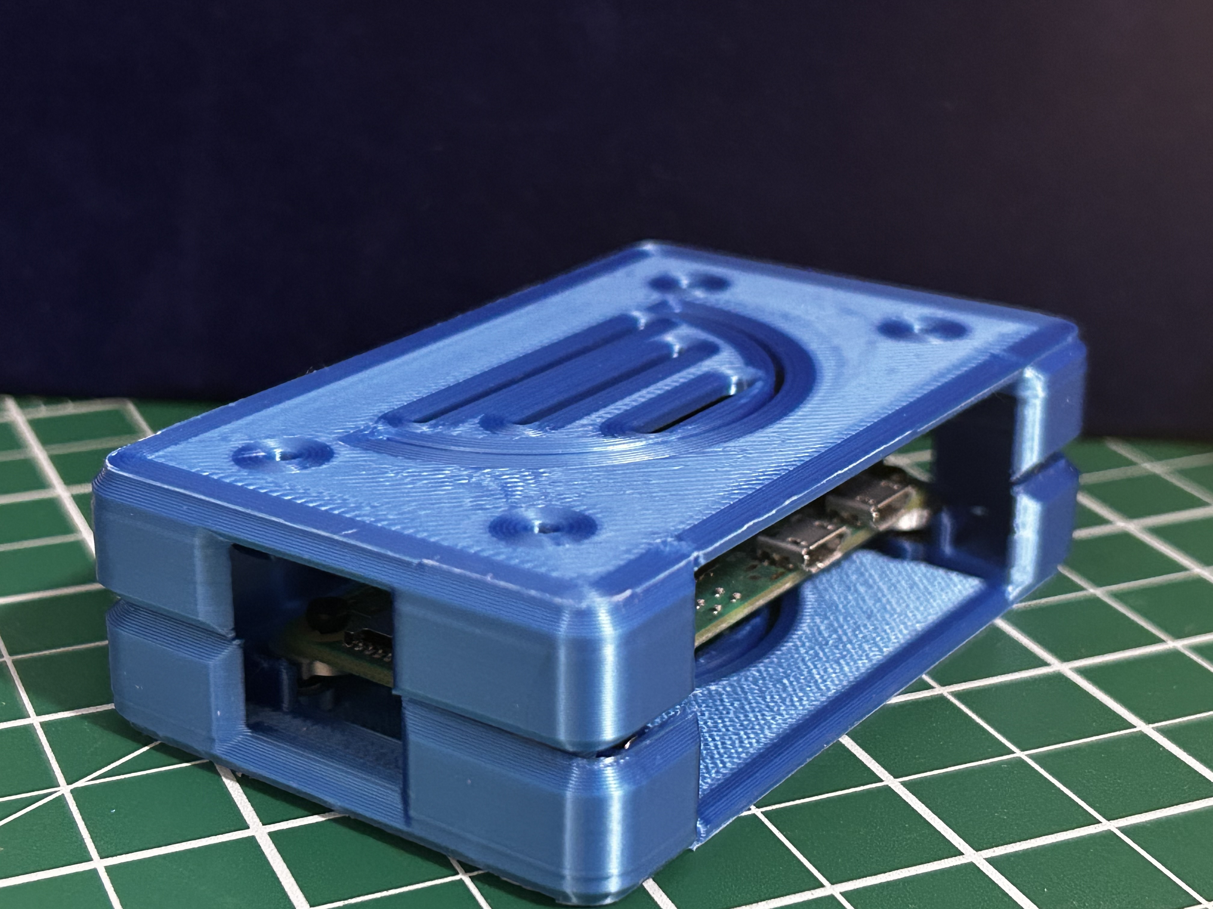 Miniatura 6 do modelo 3D Ground Zero Pi Zero 2W Hinged Case V1