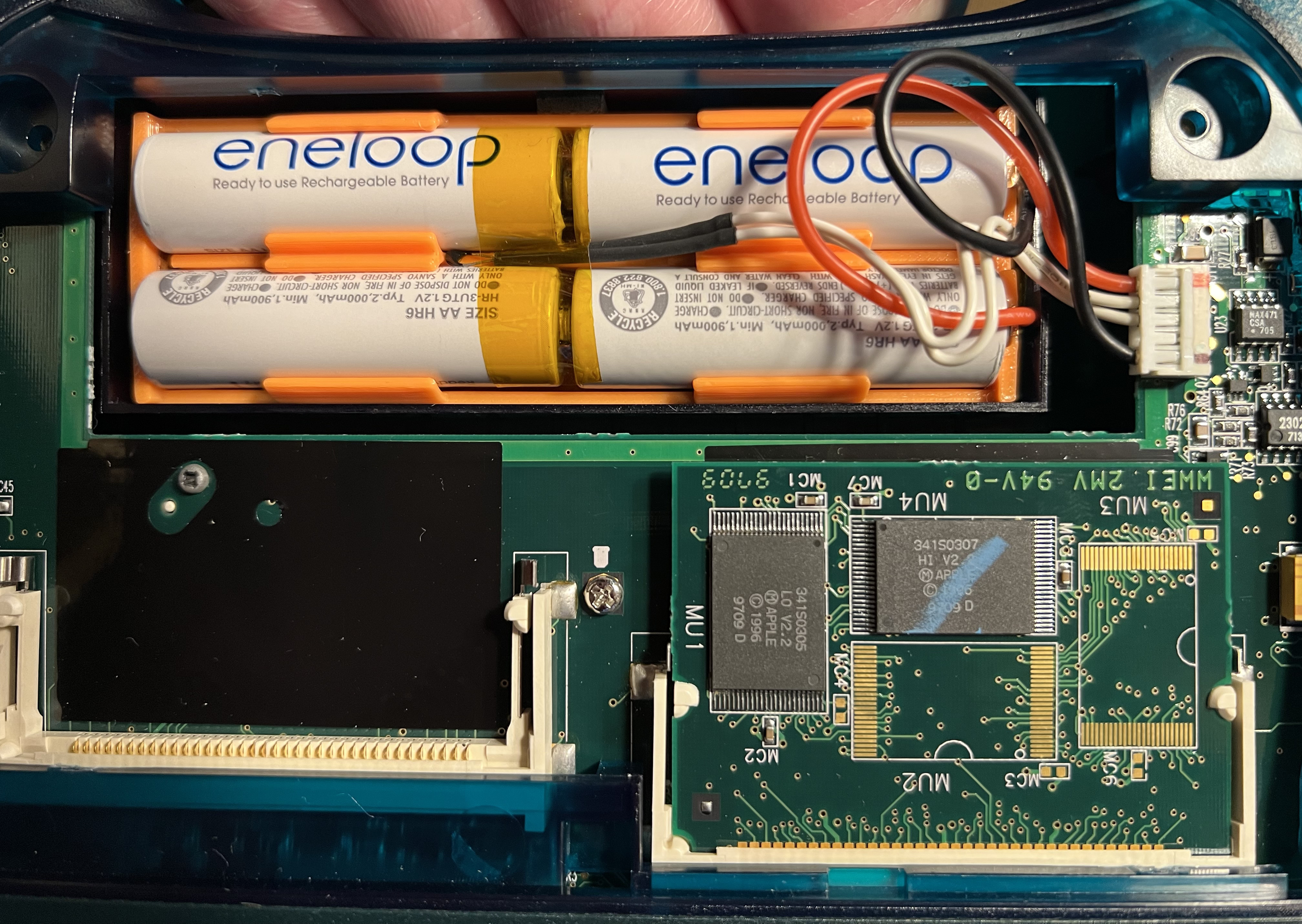 Apple eMate AA Battery Tray