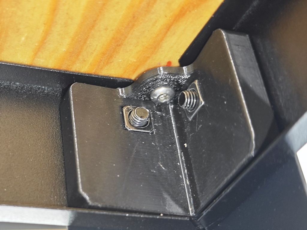 [IKEA BROR] Vertical Shelf Lock 2.0 (w. original IKEA screws)