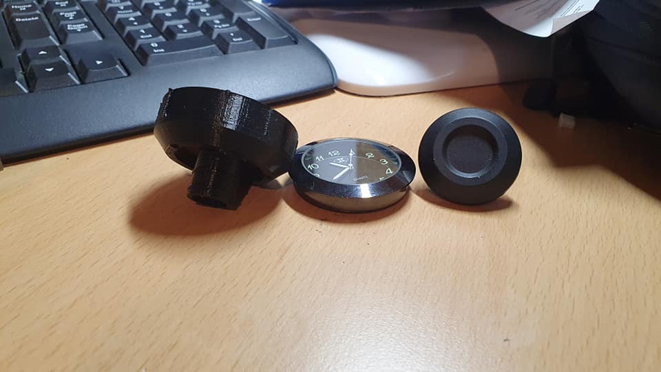 Super Soco Analog Clock Holder