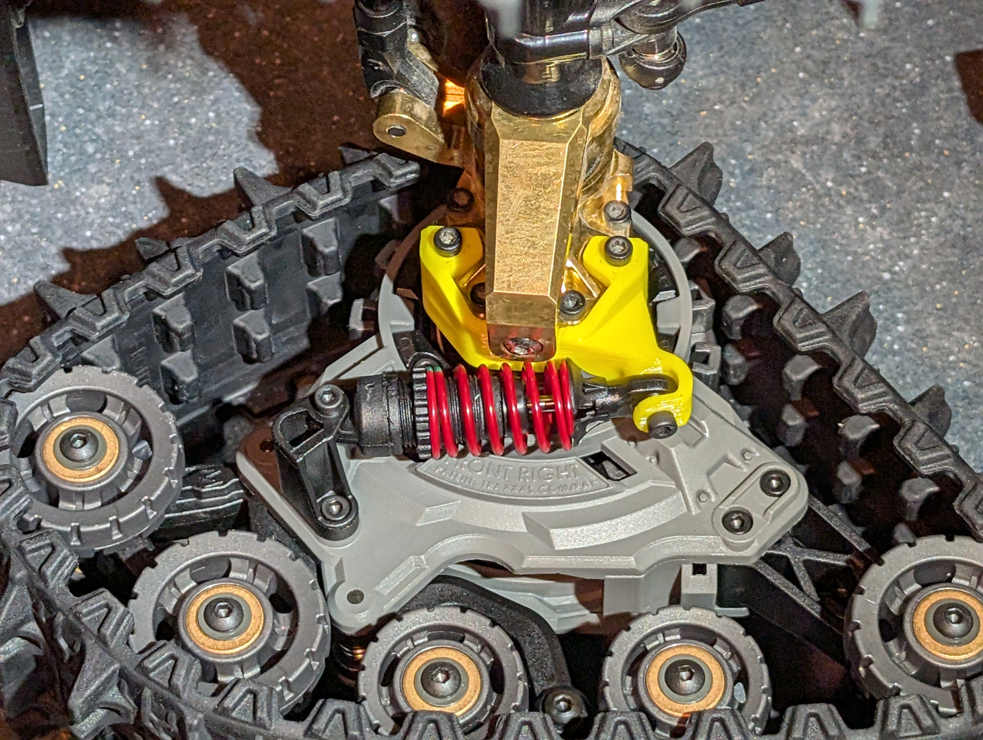 TRAXX Mounts for Brass Weights