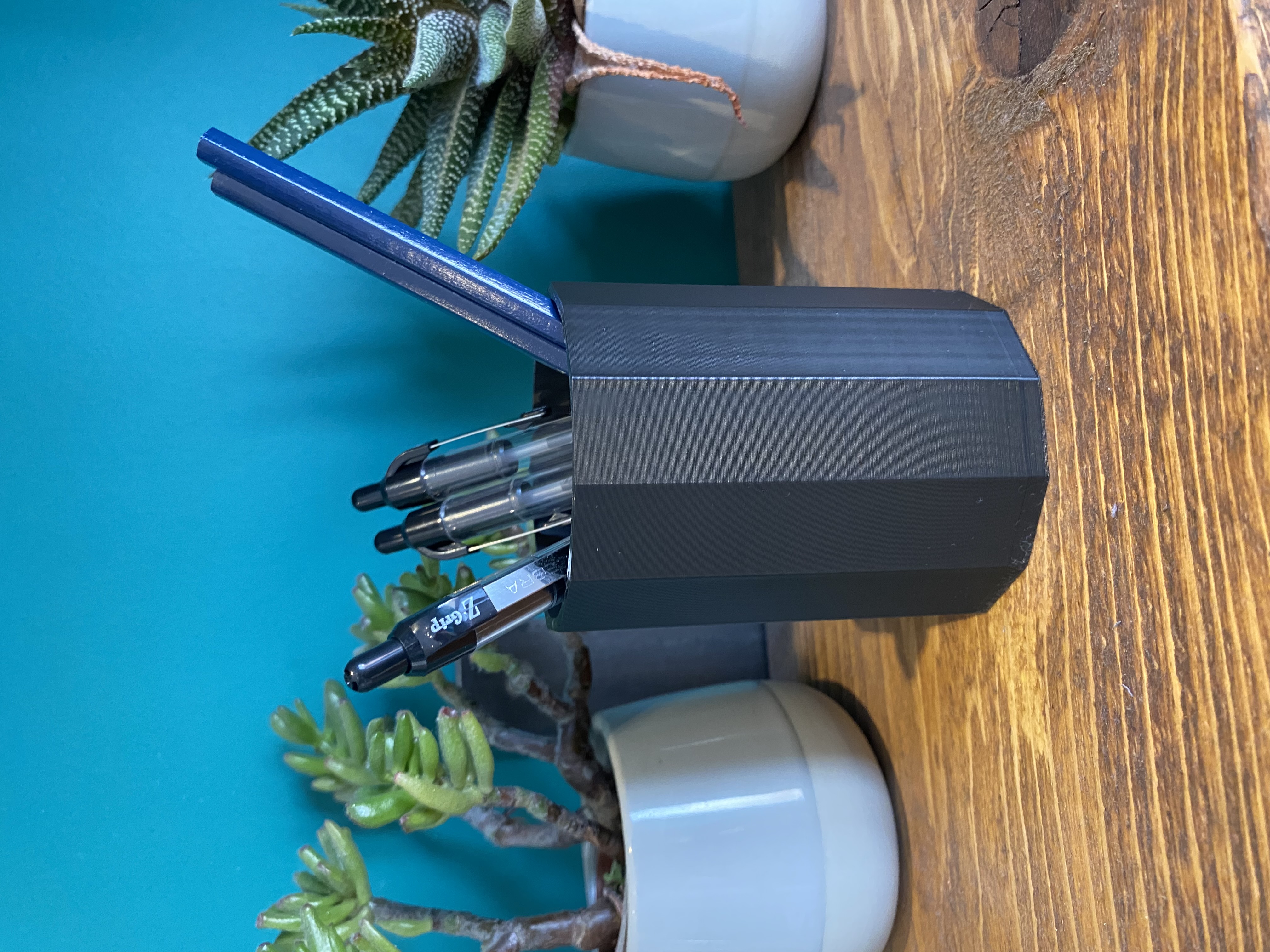 Stationary Holder 12 Sided Design