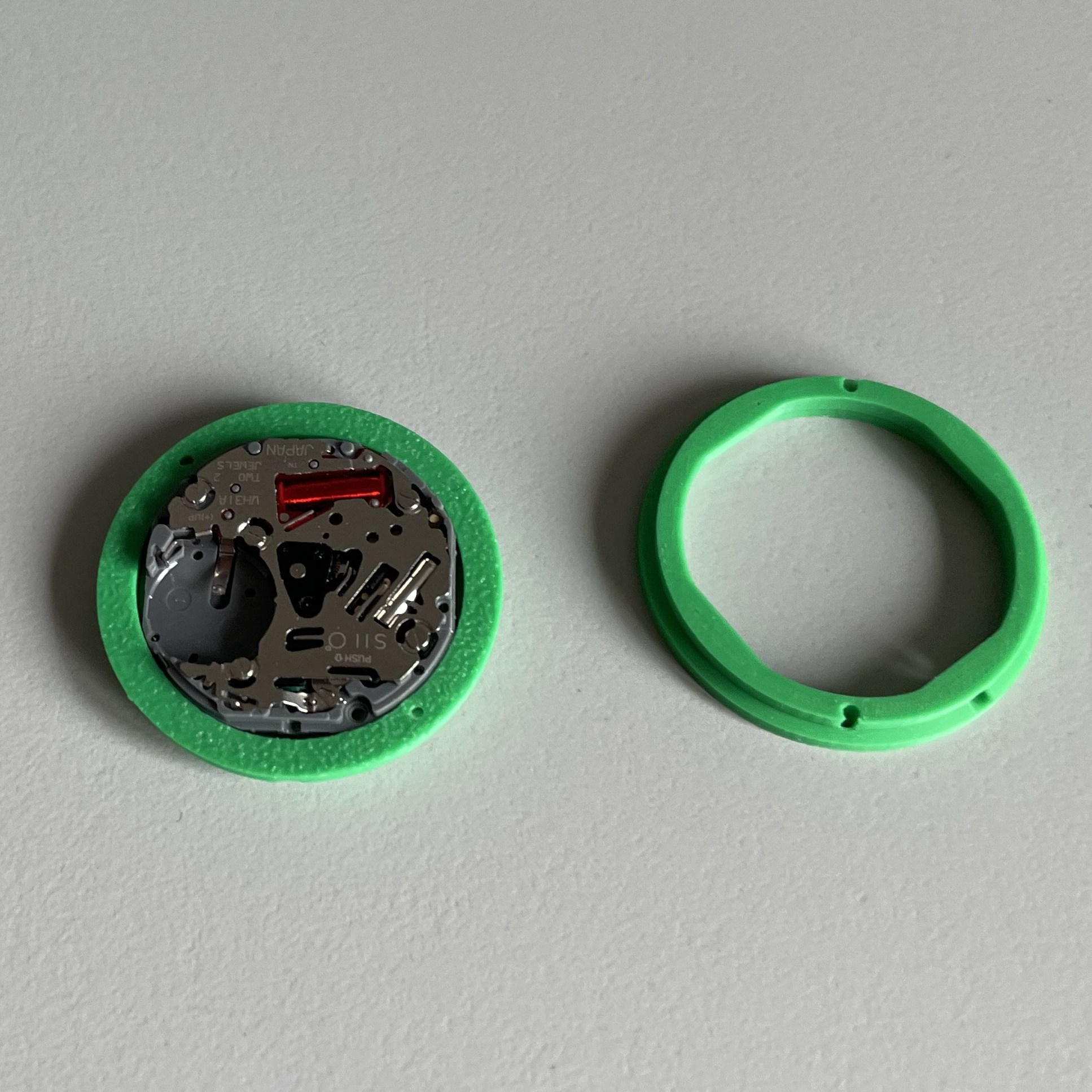 Casing ring to use Seiko VH31 instead of NH35