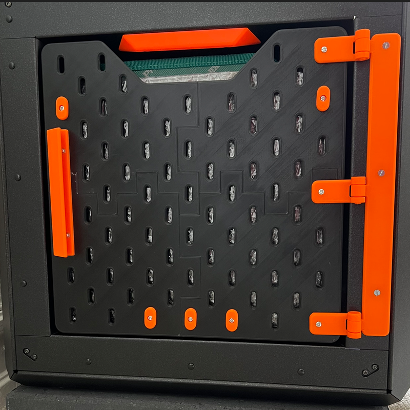 panel-front-3pcs-hinge.png