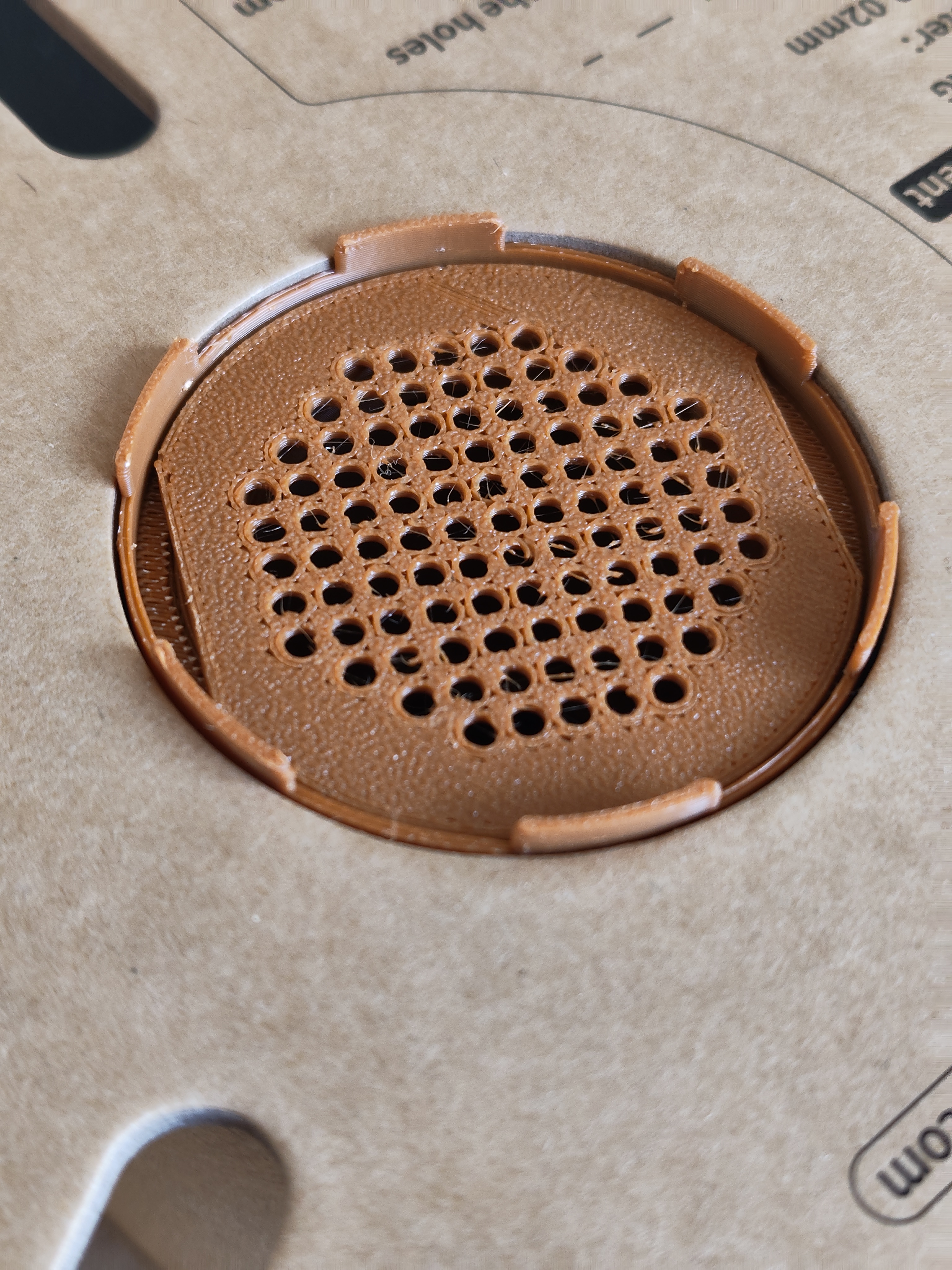 Dessicant box for filament spool