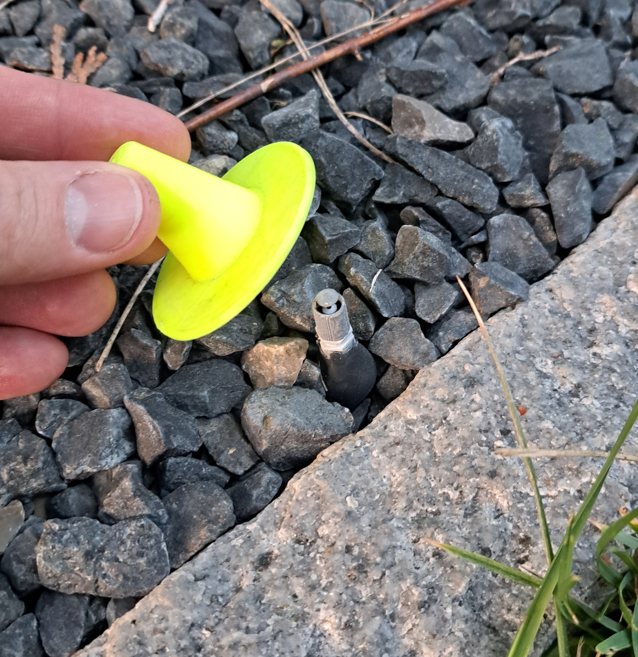 Cap for sprinkler nozzles