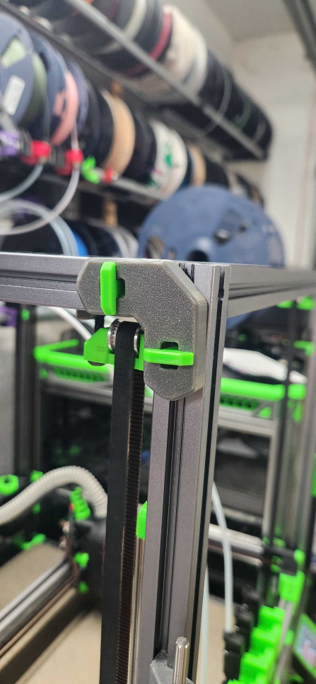 Parametric 2020 & 1515 panel clips