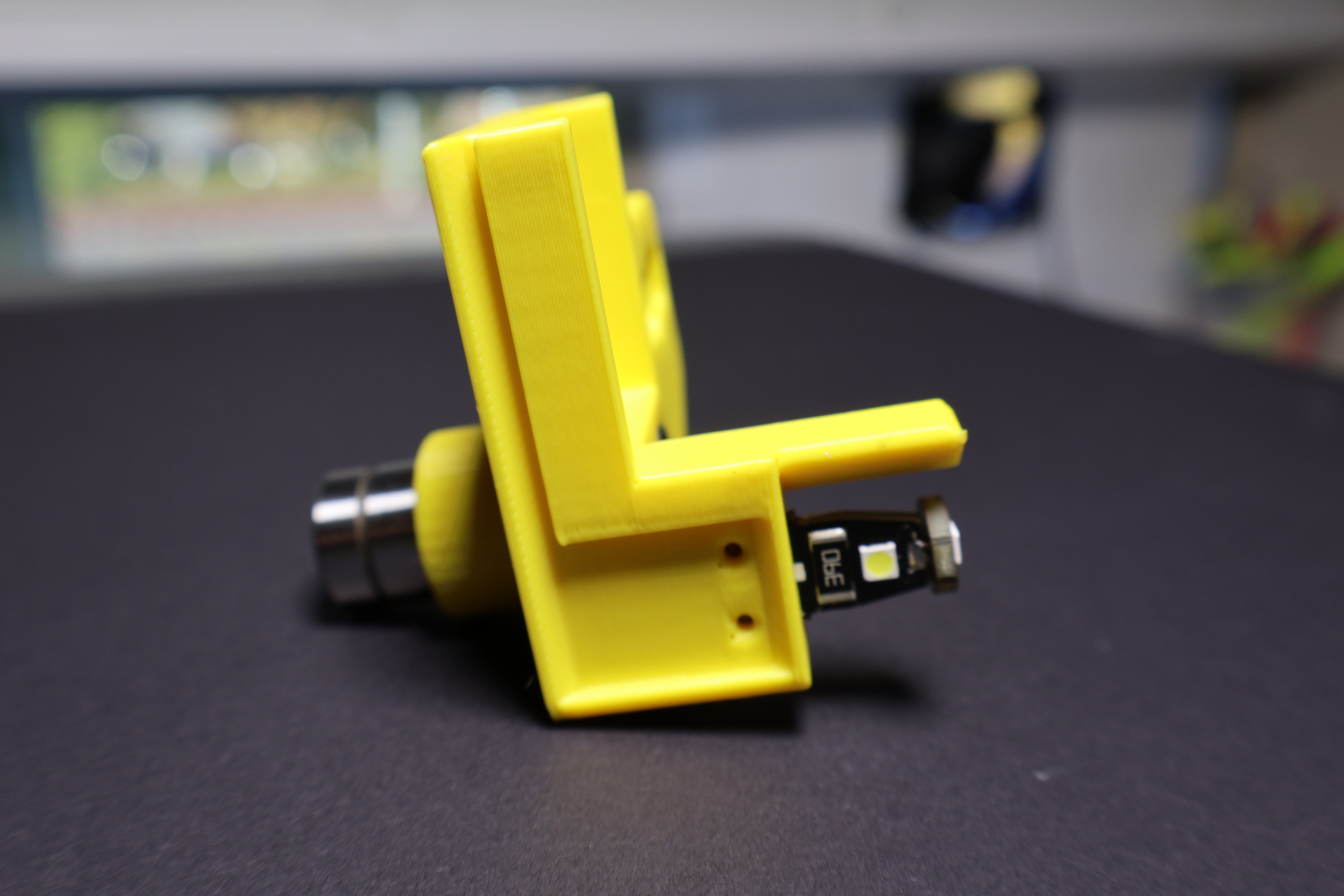 Elegoo Centauri Carbon Left Bed Support v1 (Also see v2) — miniatura 7