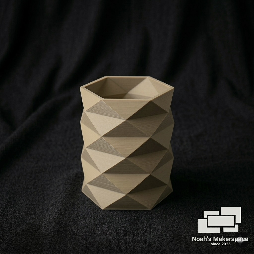 Miniatura 2 do modelo 3D moderne Vase