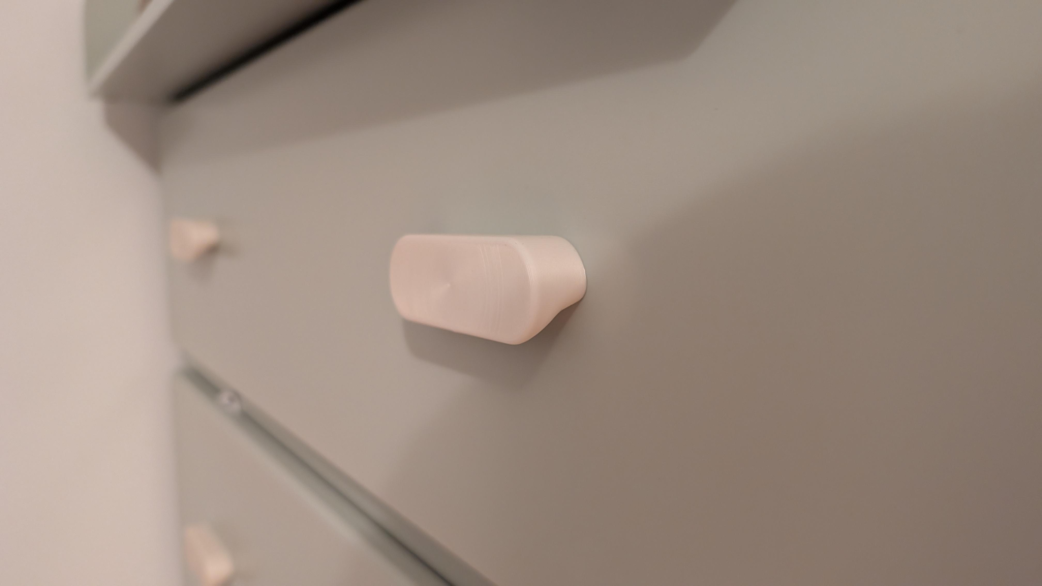 Drawer Handle - Holes (3.5mm) 64mm apart