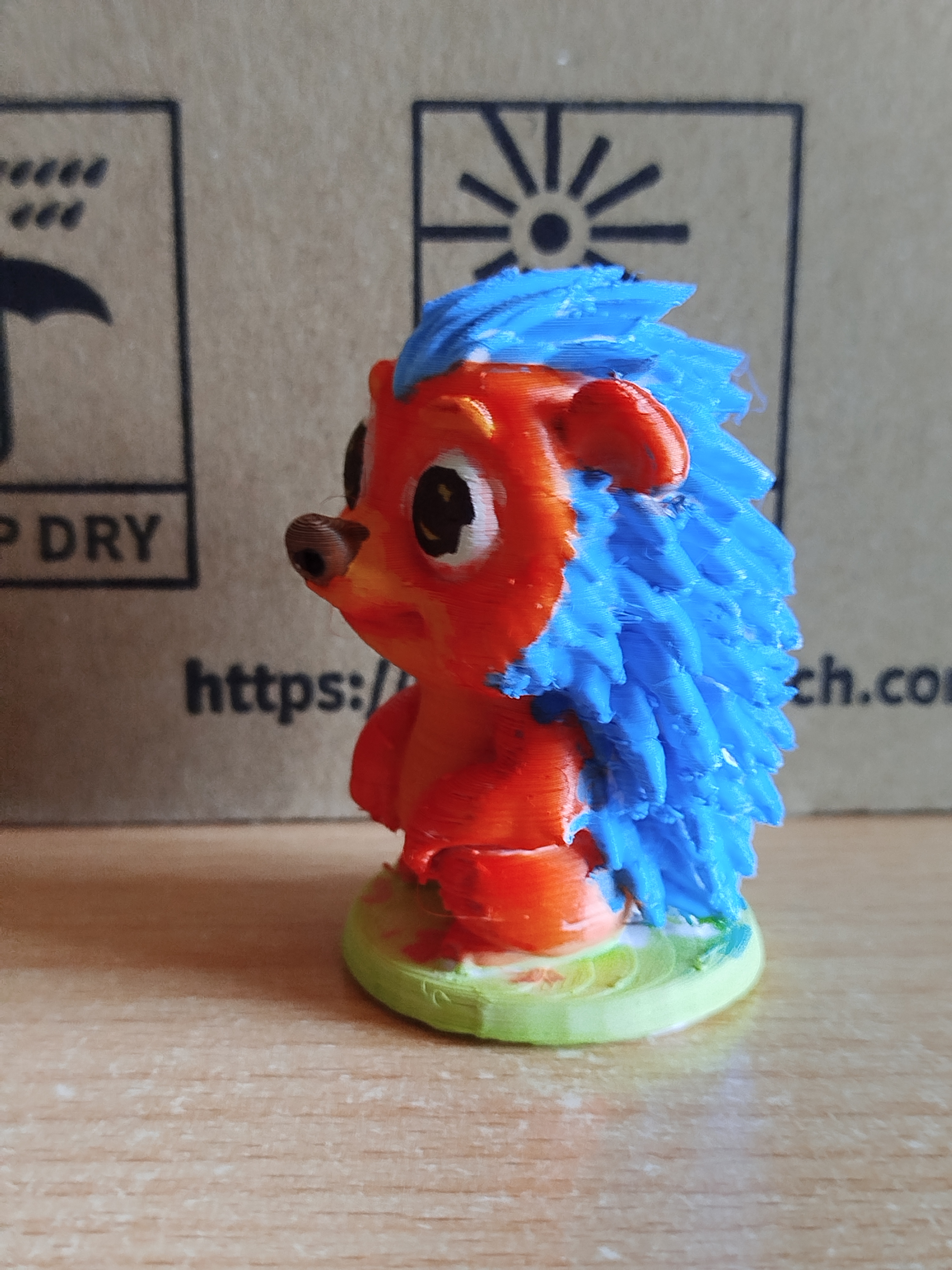 cute hedgehog — thumbnail 3