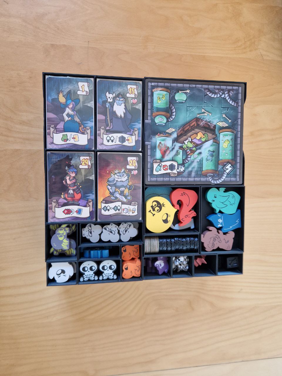 Keep the Heroes Out and Boss Battles Insert - Dividers and alternative storage