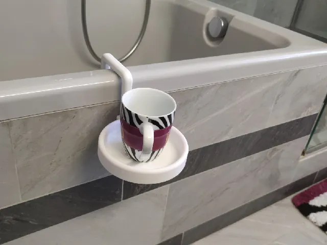 Bathtub Holder (Badewannenhalter)
