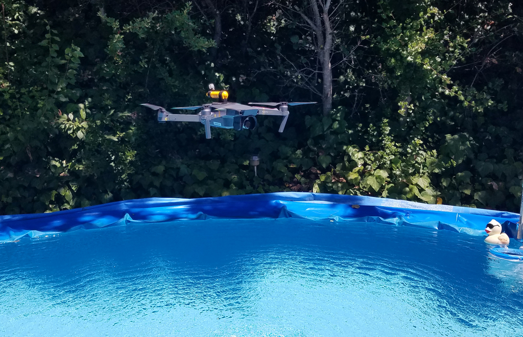Mavic Pro Getterback mount with optional flasher