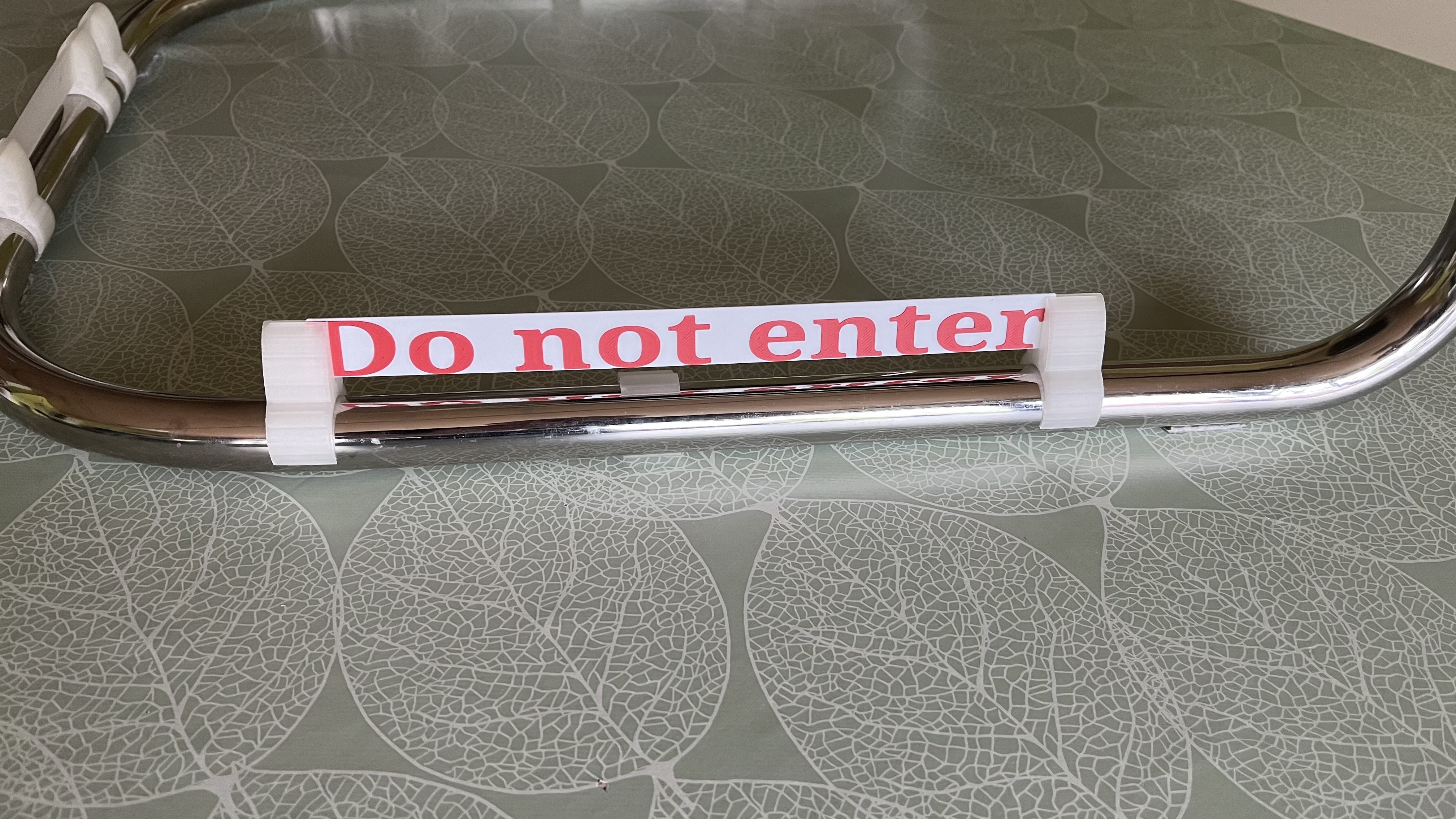 Bande "Do not enter" für Robotersauger
