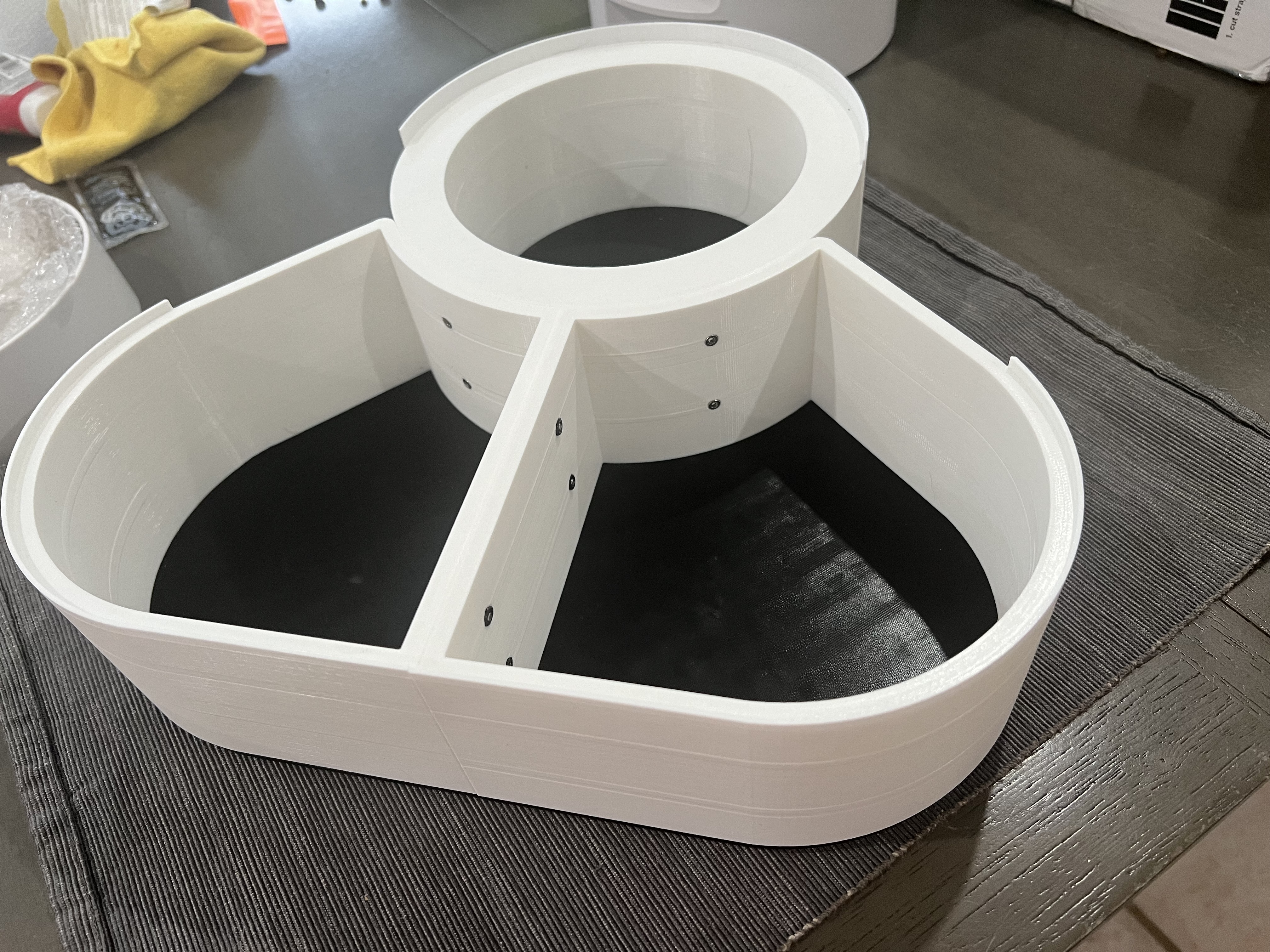 Miniatura 3 do modelo 3D PETLIBRO Granary Automatic Smart feeder riser stand