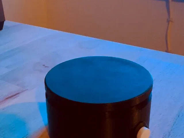 small motorized turntable