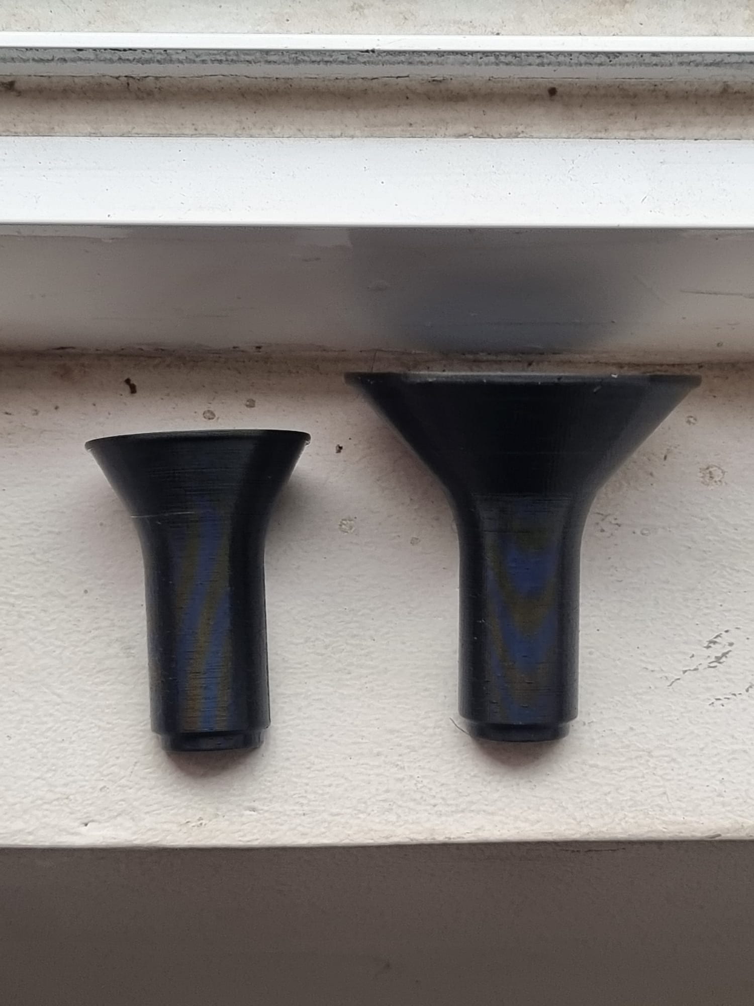 Herb loading funnel  for Vaporizers