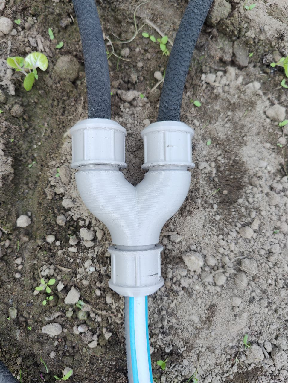 Garden Hose Y - Connector 1/2" (13mm)