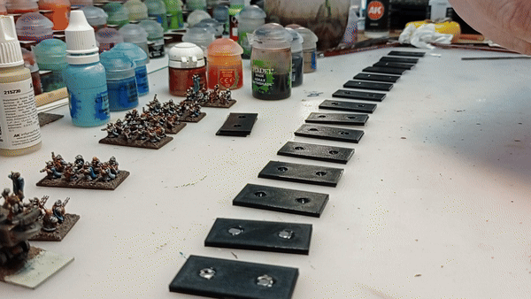 Miniatura 2 do modelo 3D Warmaster Magnetic Stands