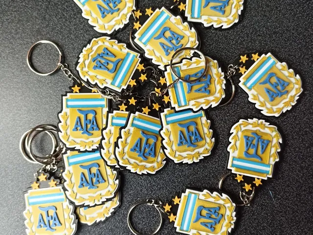 LLAVERO ARGENTINA / ARGENTINA KEYCHAIN